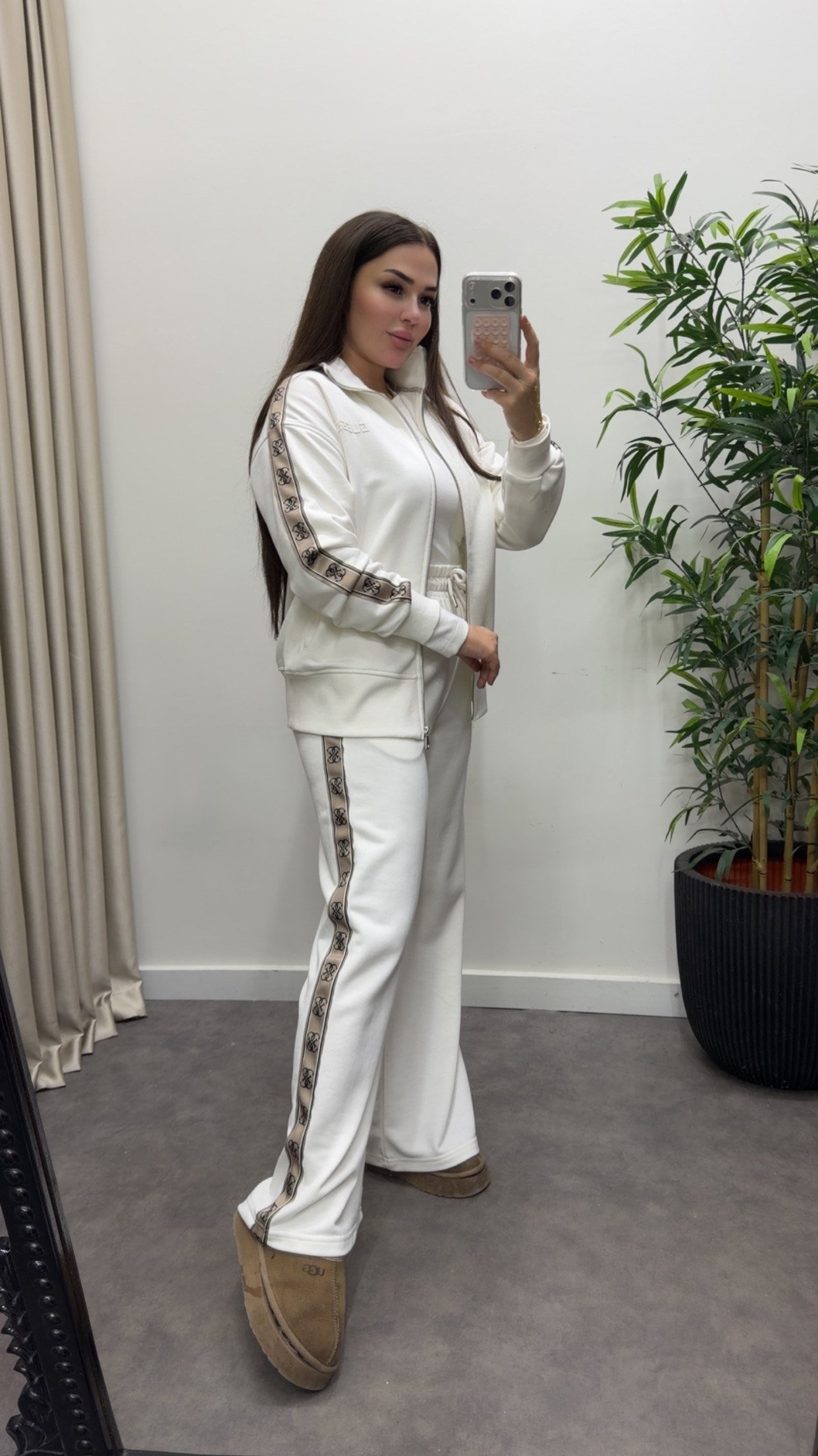 Marka Model Fermuarlı Takım
