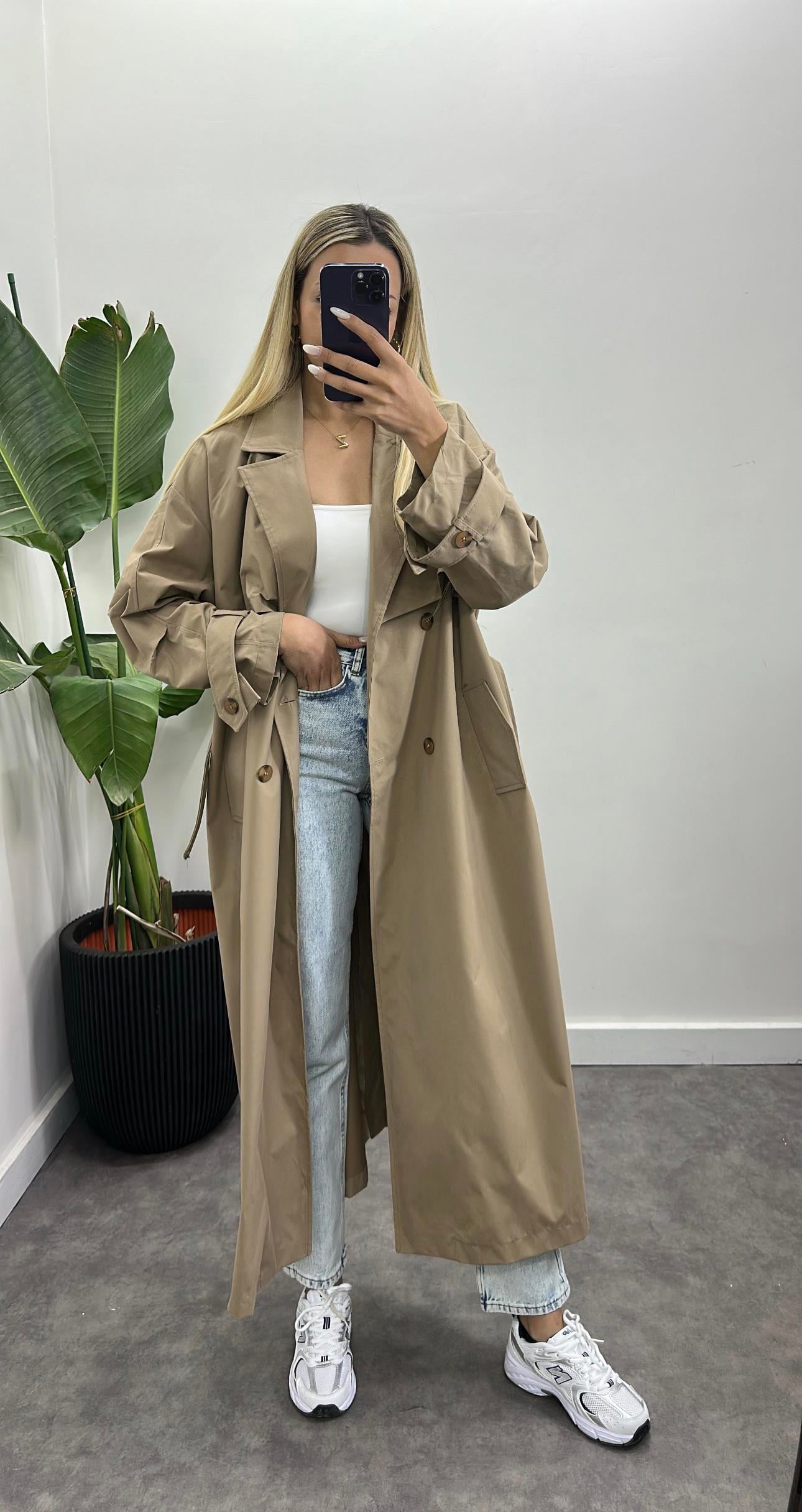 Marka Model Kemerli Trenç Ceket