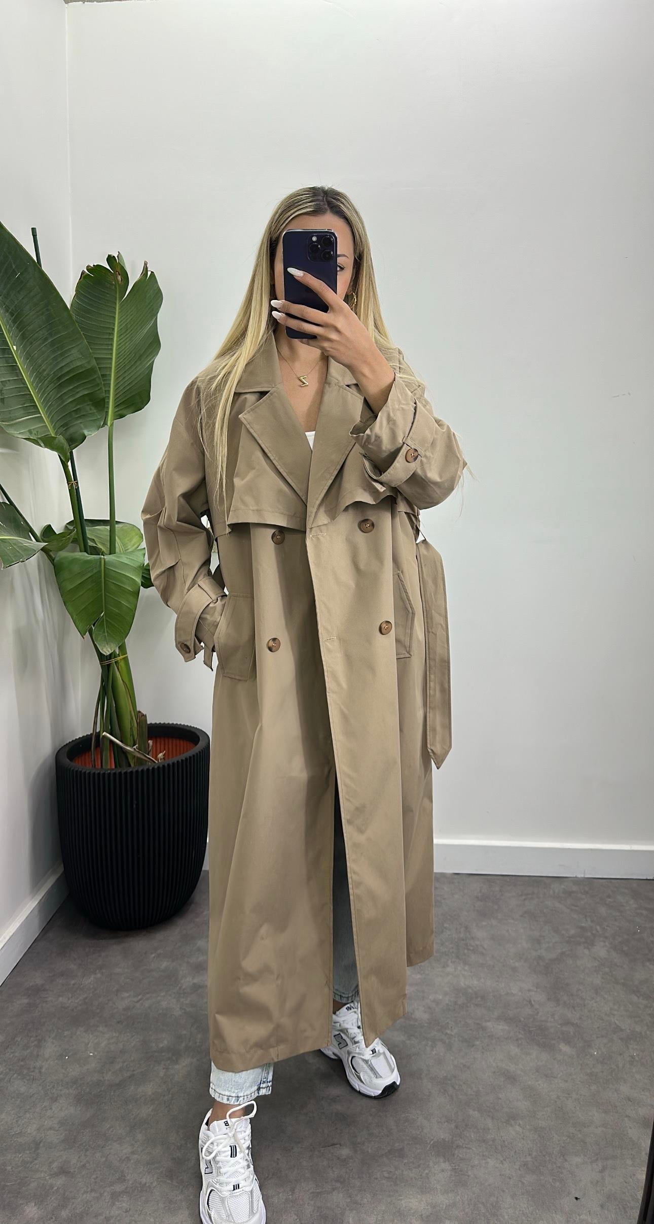 Marka Model Kemerli Trenç Ceket