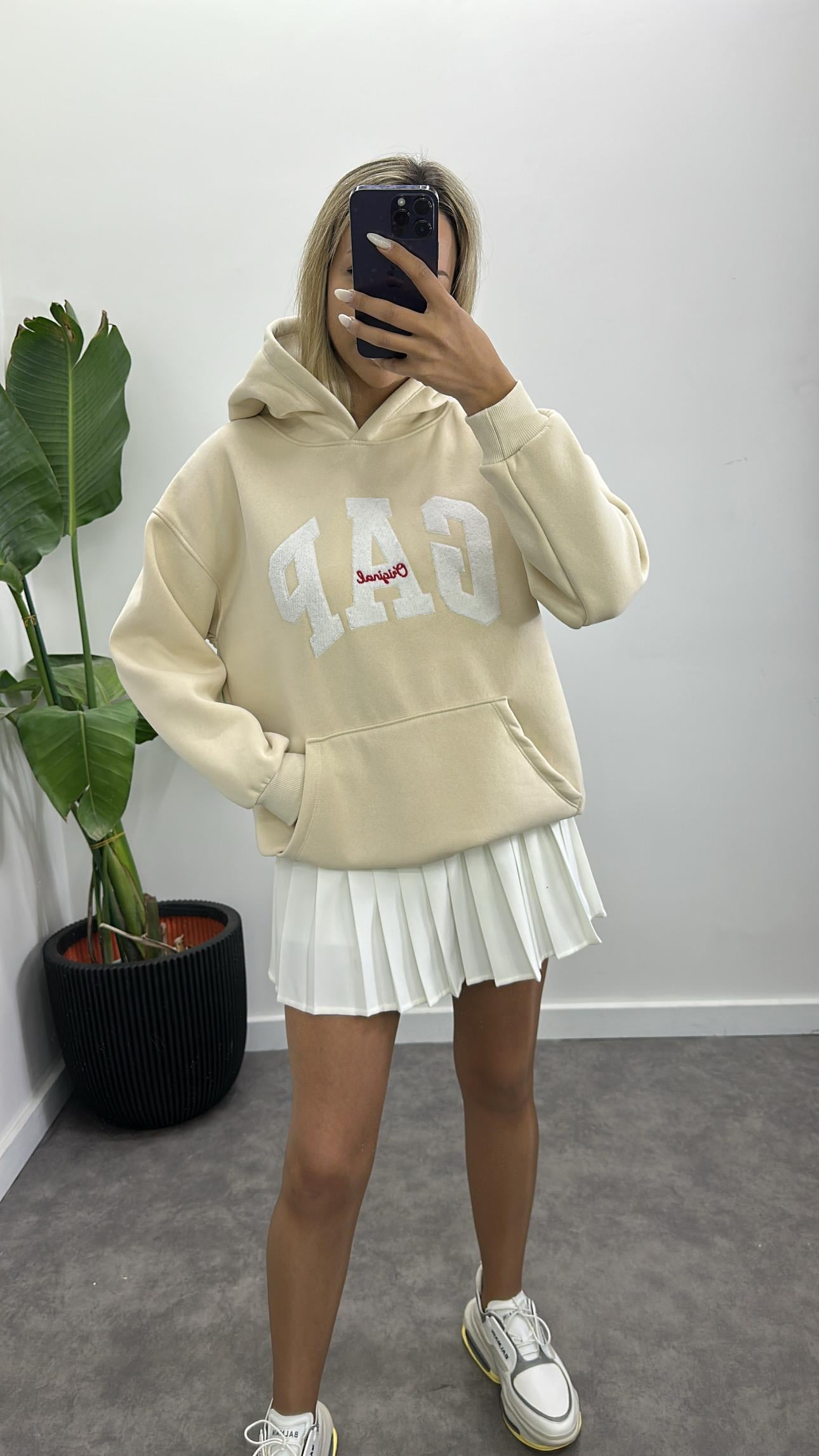 Marka Model Şardonlu Sweatshirt