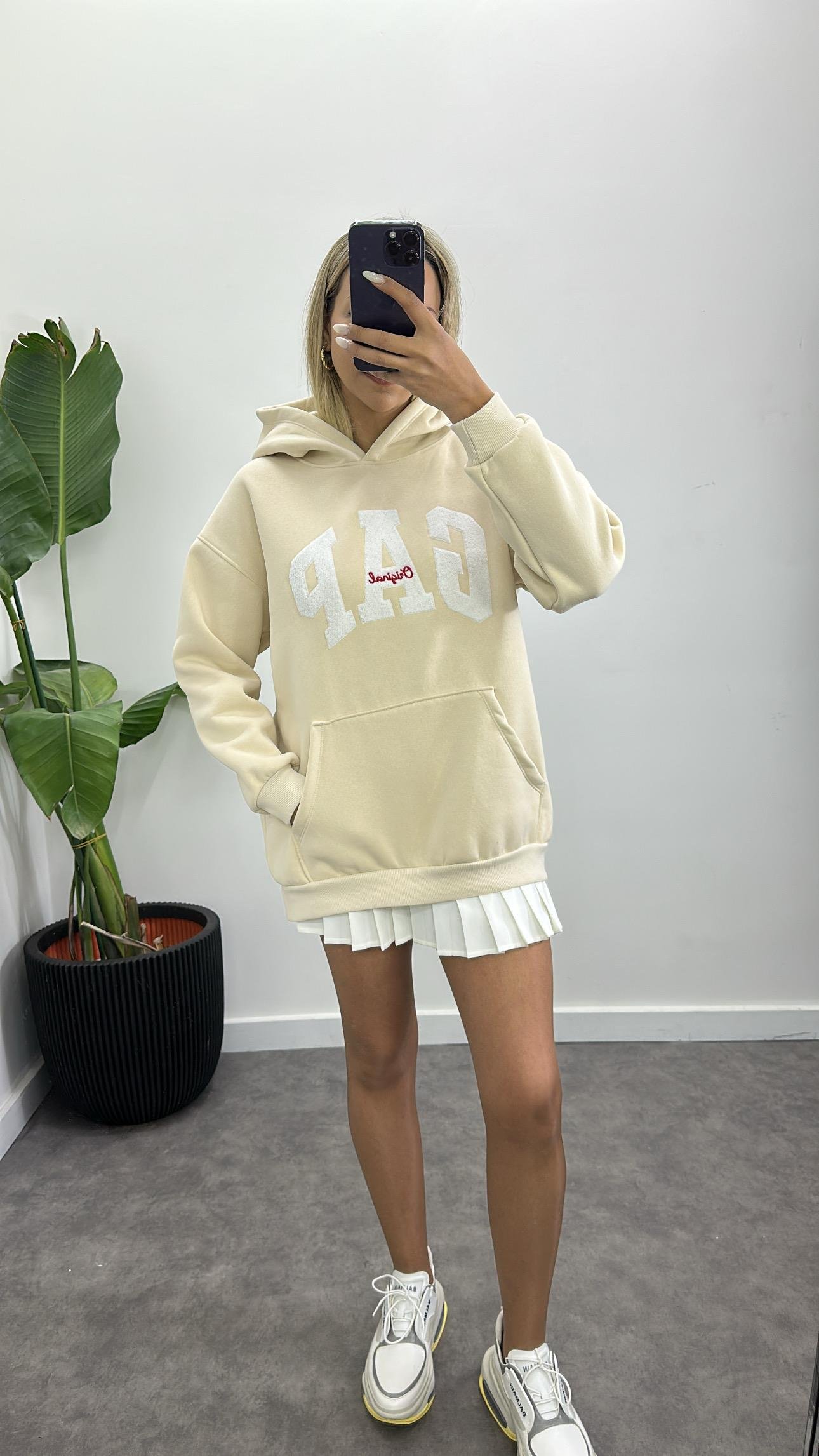 Marka Model Şardonlu Sweatshirt