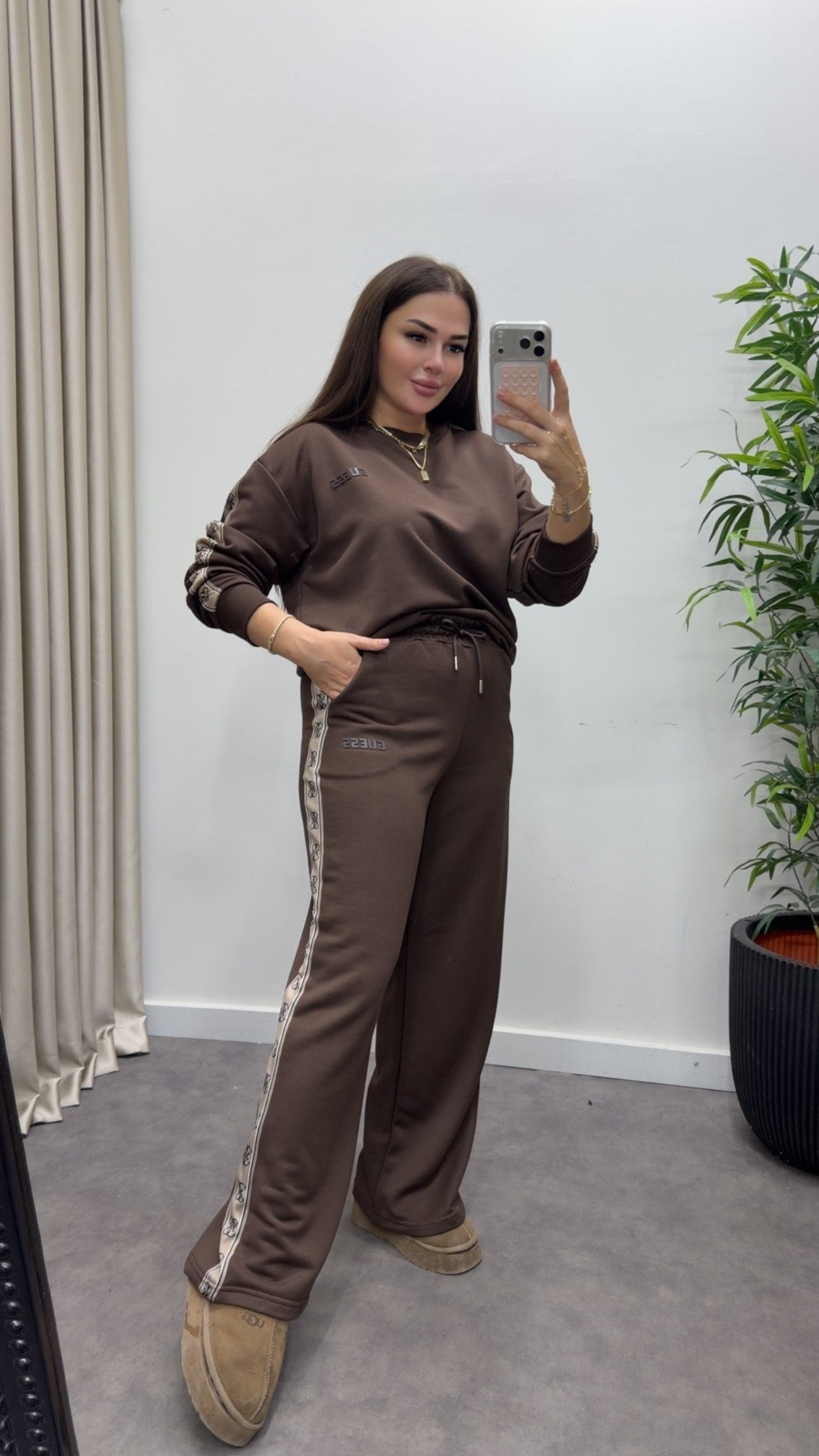 Marka Model Şeritli Takım