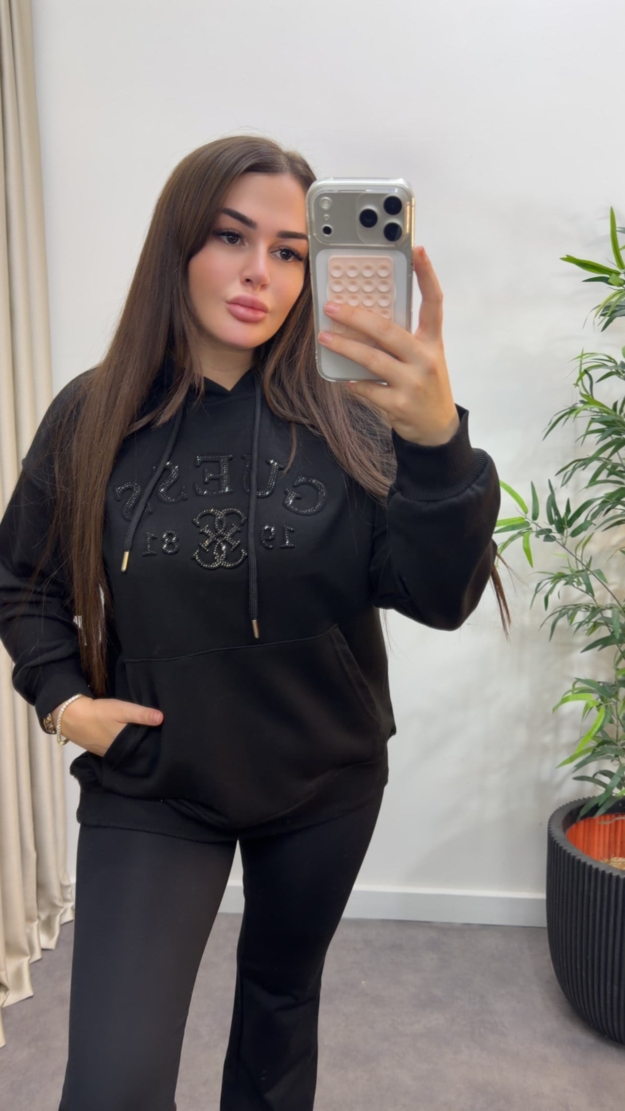 Marka Model Taşlı Sweatshirt