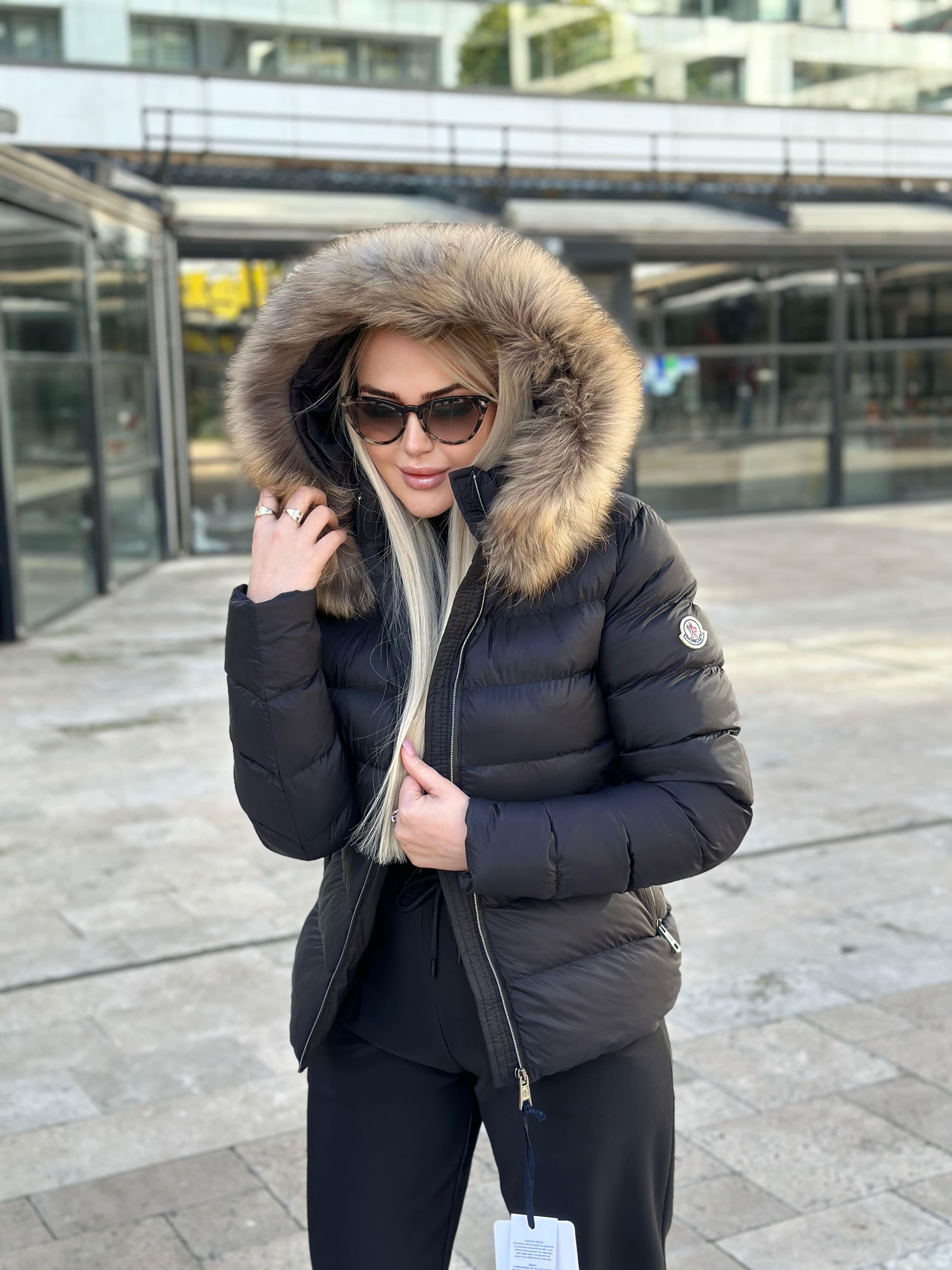 Mon*ler Model Kürklü Mont Mat