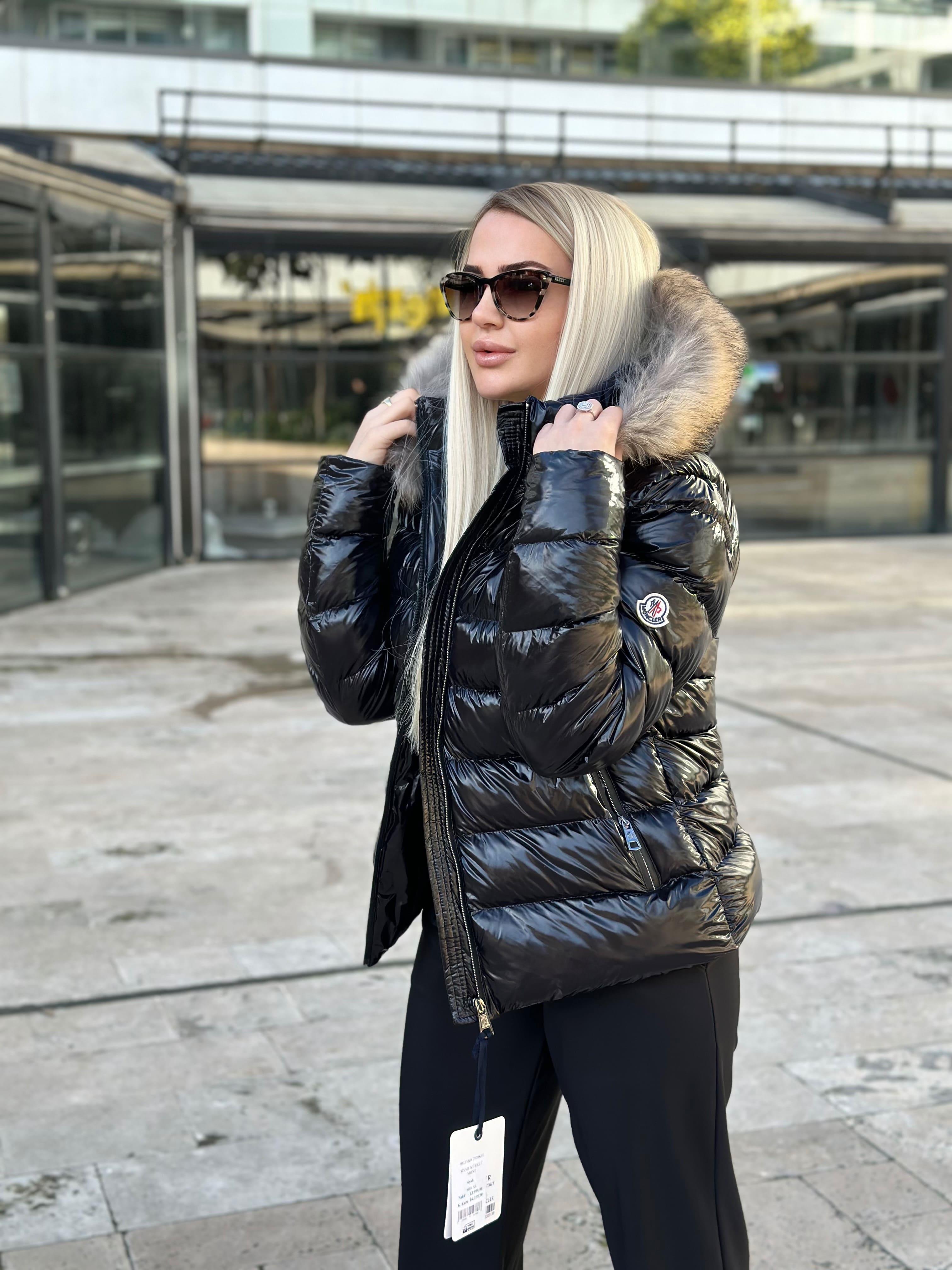 Mon*ler Model Kürklü Mont Parlak