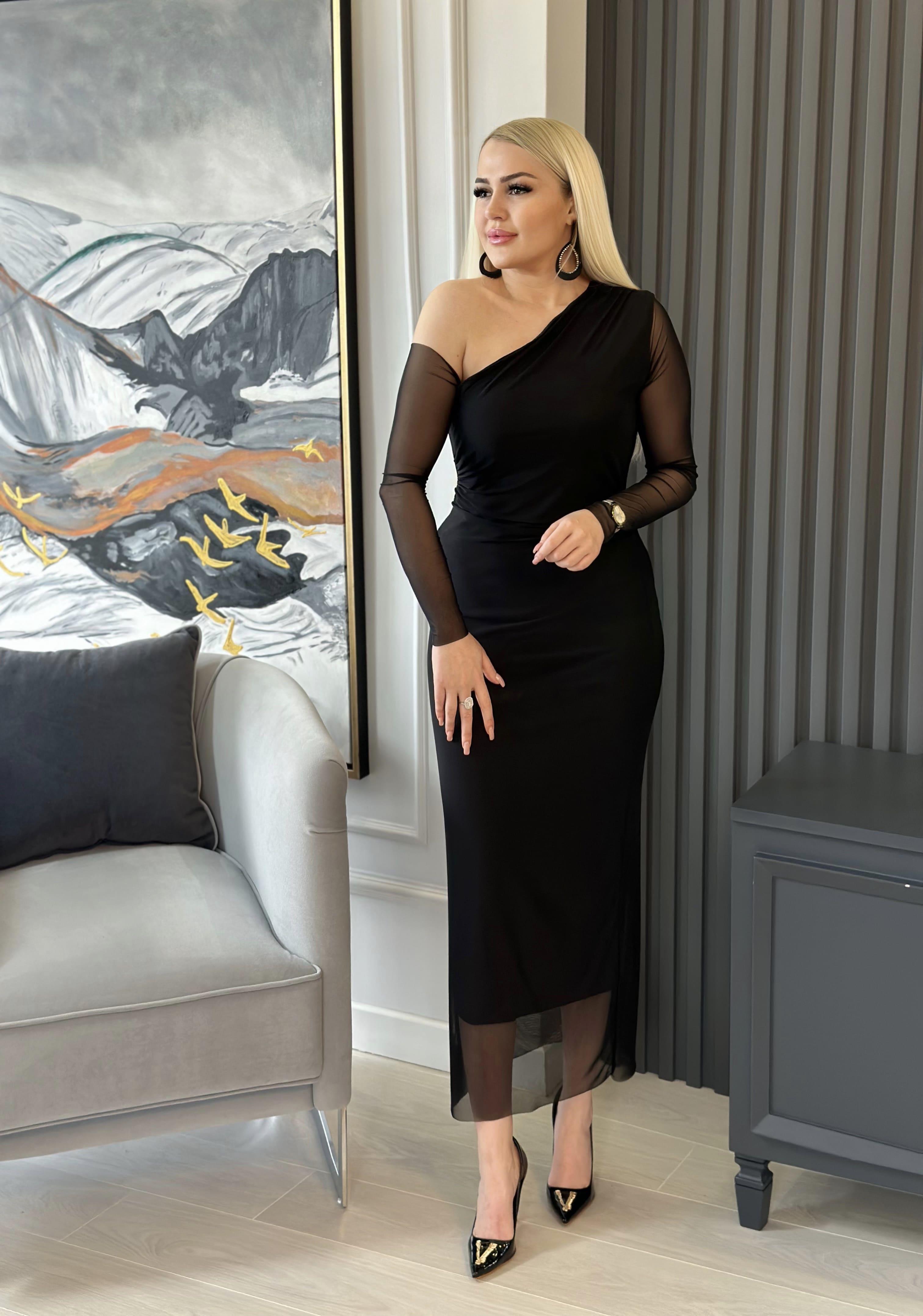 Omuz Detay Tül Elbise