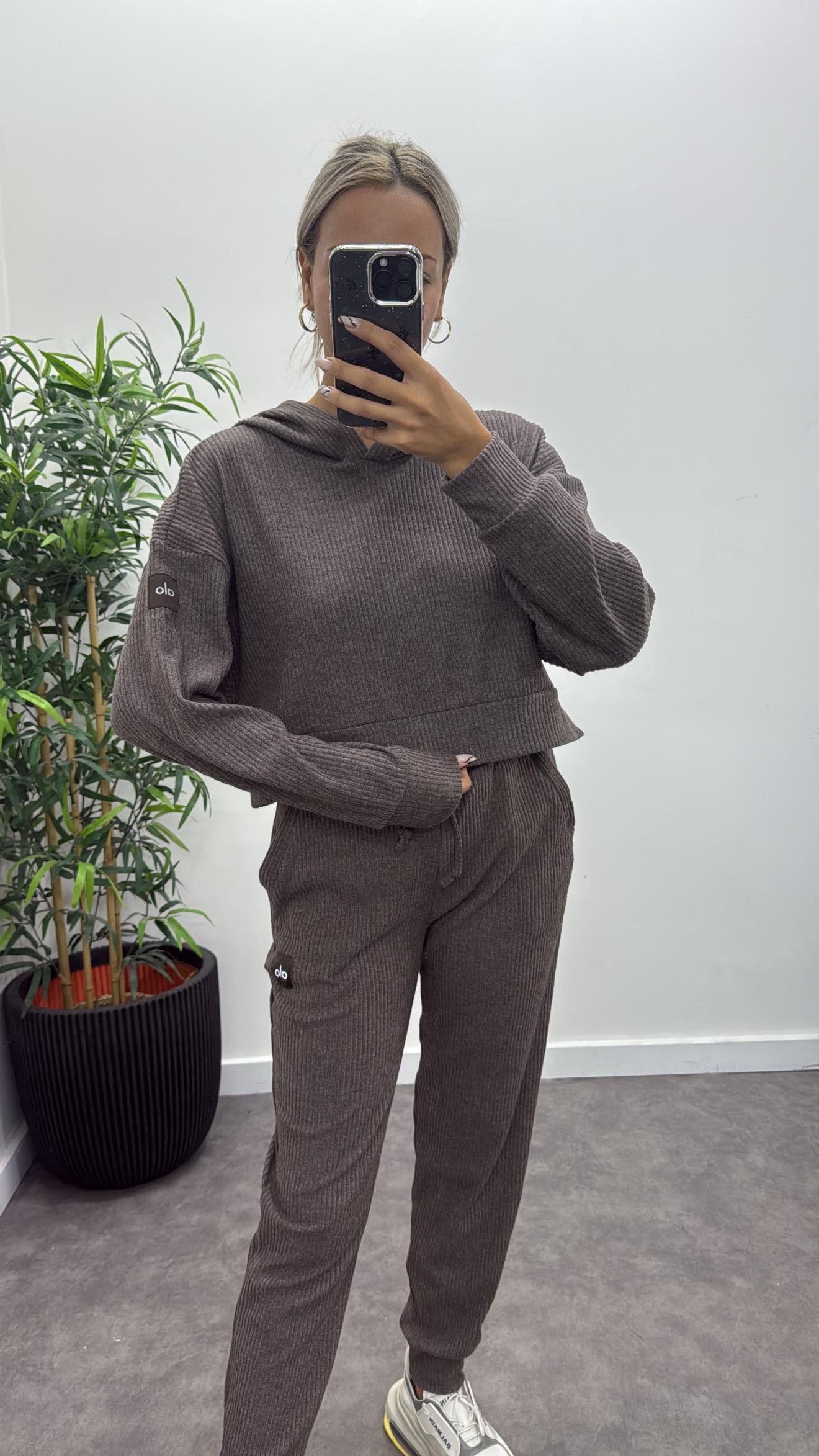 Orj Marka Armarlı Yumoş Takım