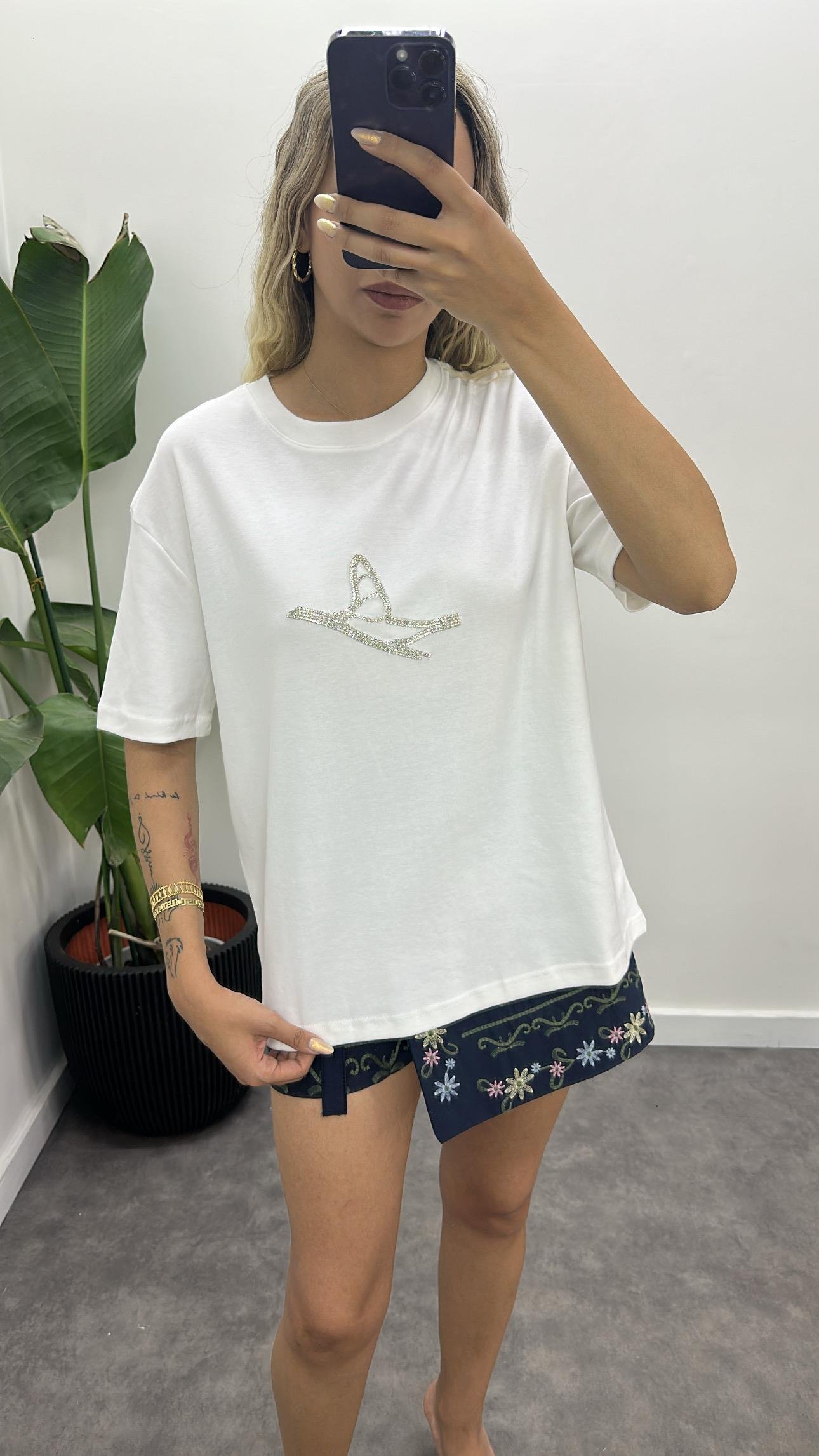 Orjinal Marka Taşlı T-Shirt