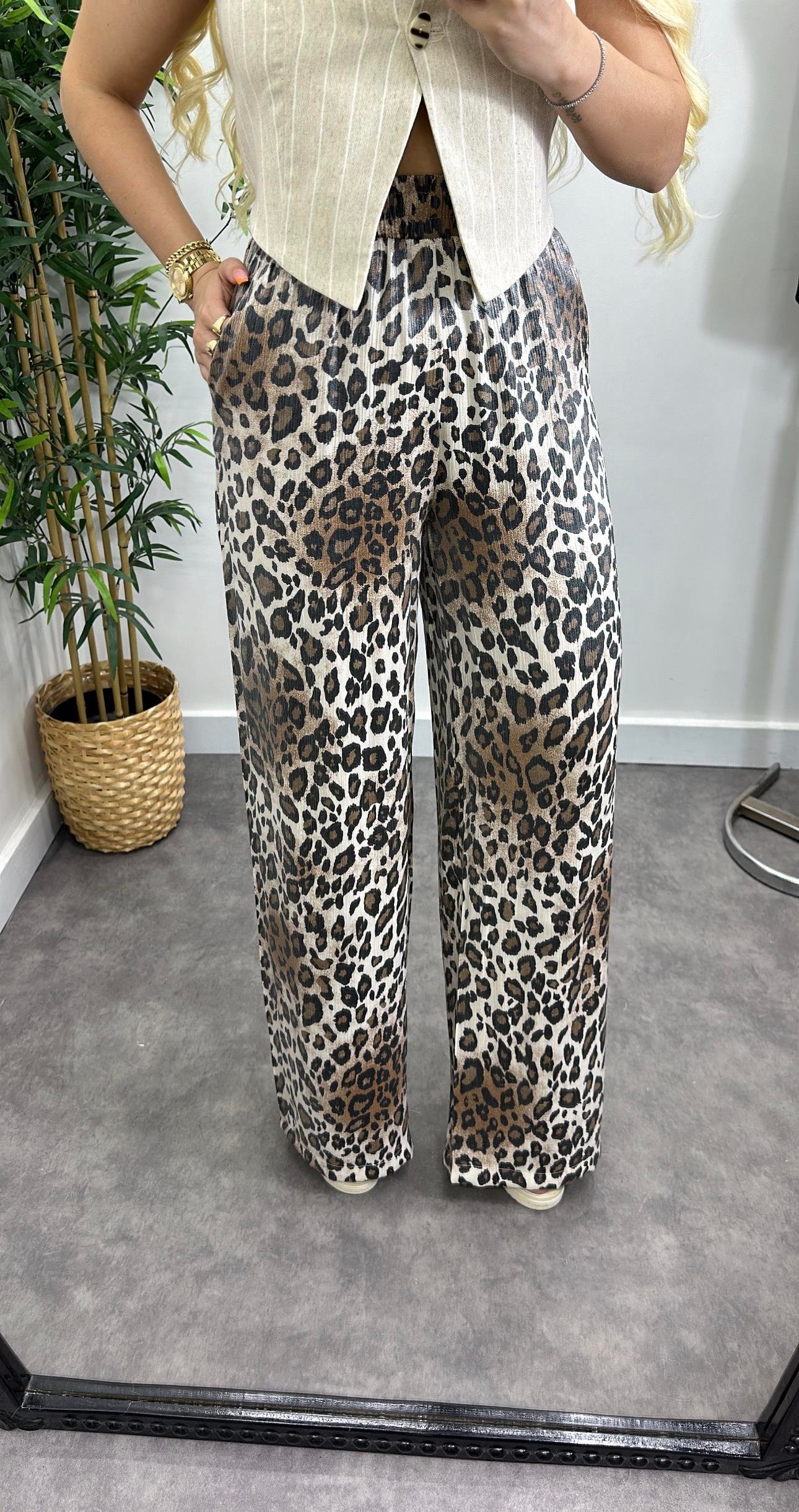 Parlak Kumaş Leopar Pantolon