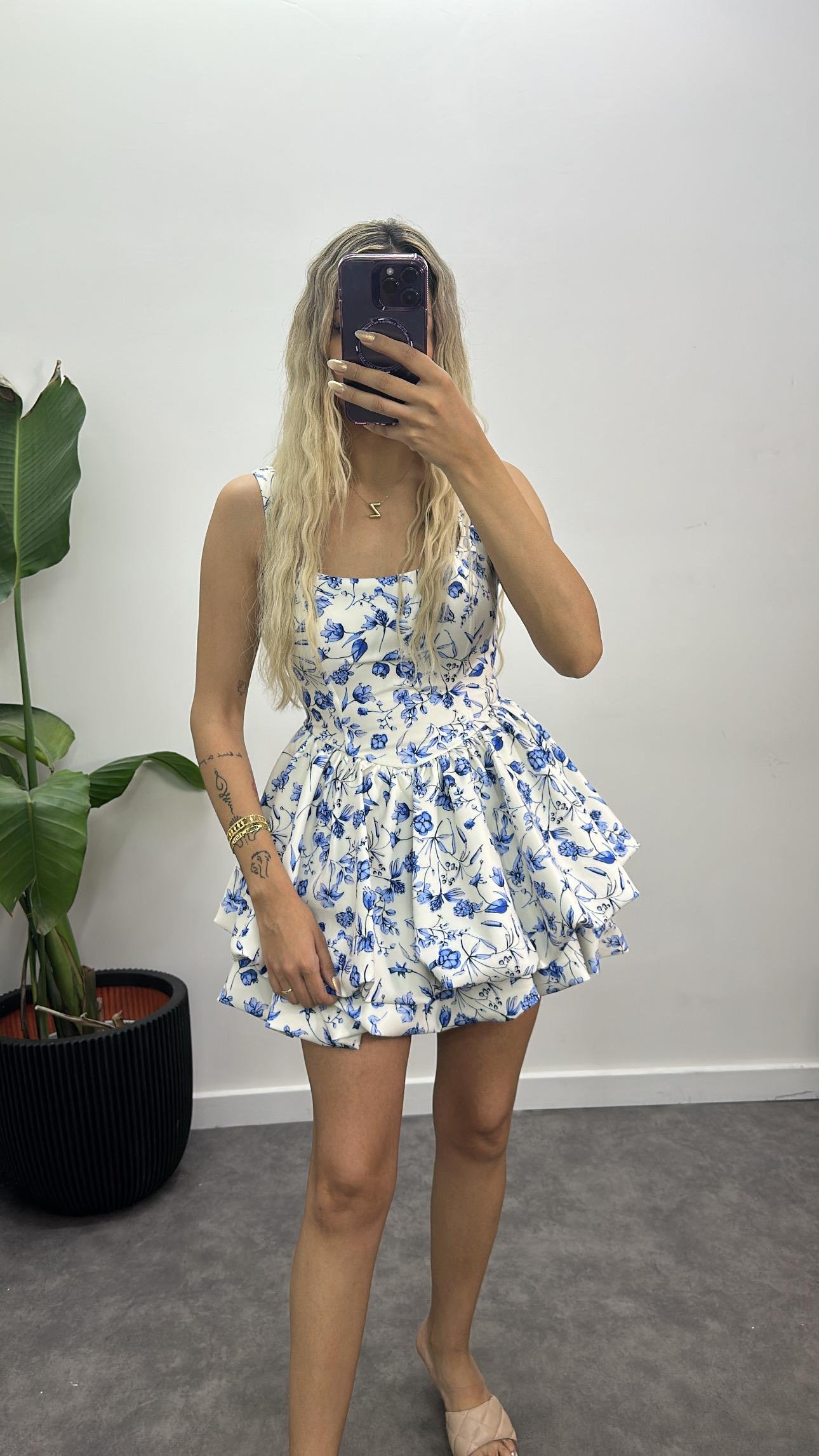 Tasarım Çiçek Desenli Volanlı Elbise