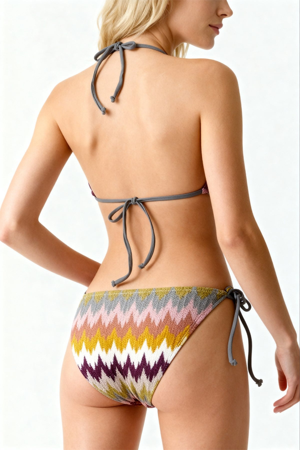 Kendinden Desenli Triko Üçgen Bikini Takım