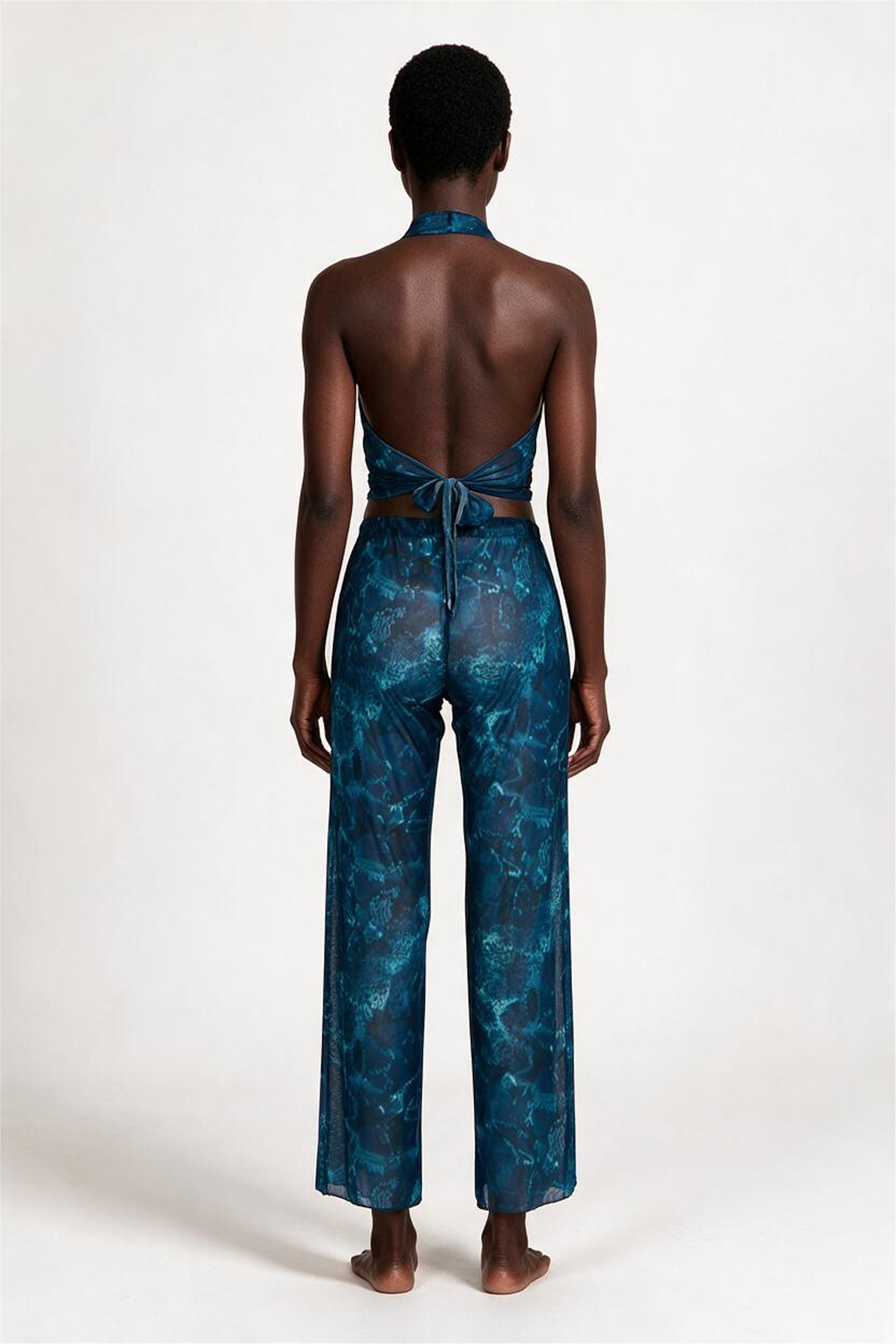 Desenli Tül Crop Top-Pantolon Takım