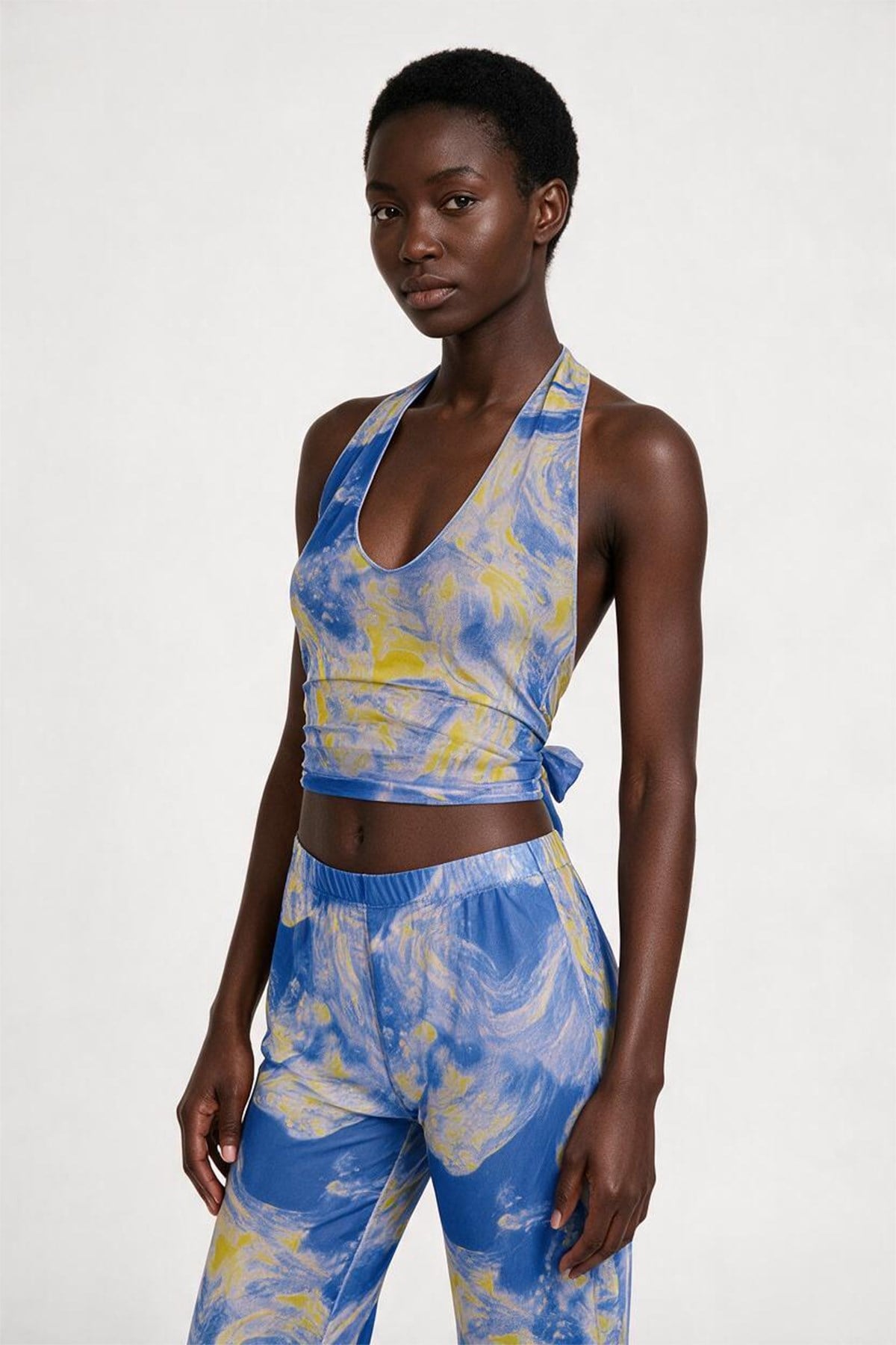 Desenli Tül Crop Top-Pantolon Takım