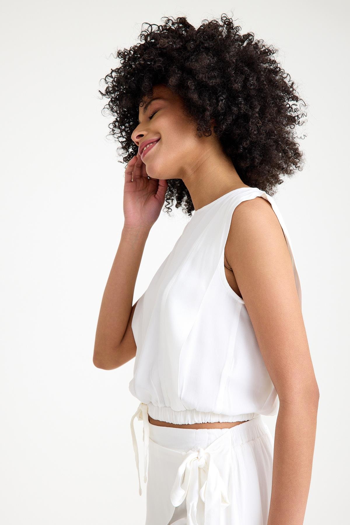 Beli Bağlamalı Bluz - Ekru