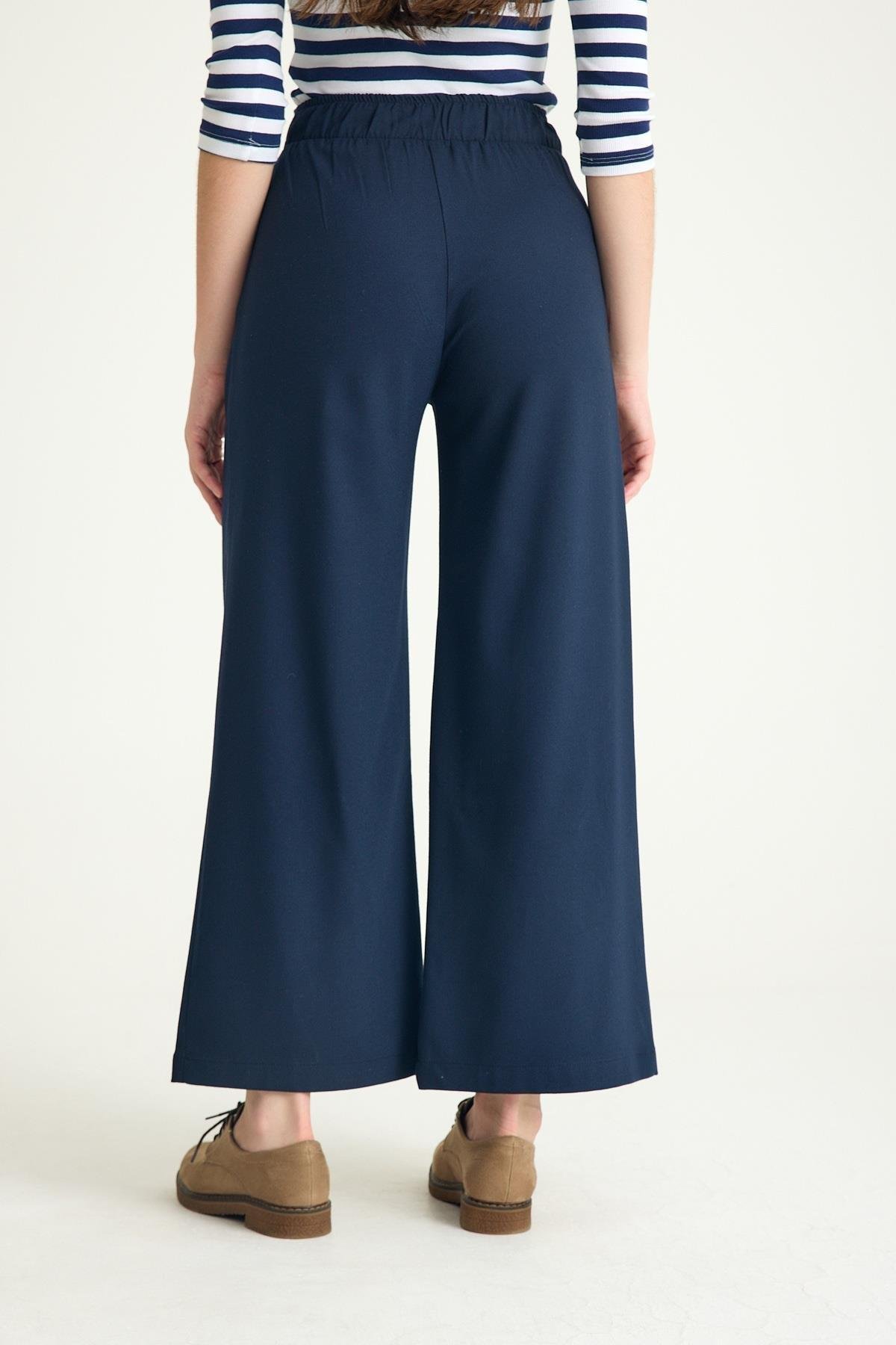 Kemer Detaylı Pantolon :Lacivert