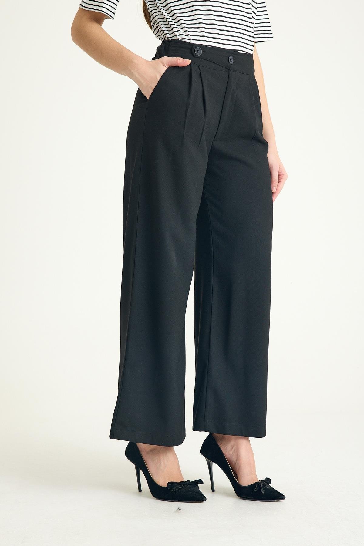 Kemer Detaylı Pantolon :Siyah