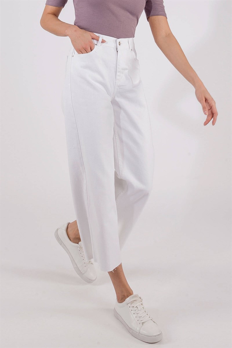 Kesik Paça Jean Pantolon - Beyaz