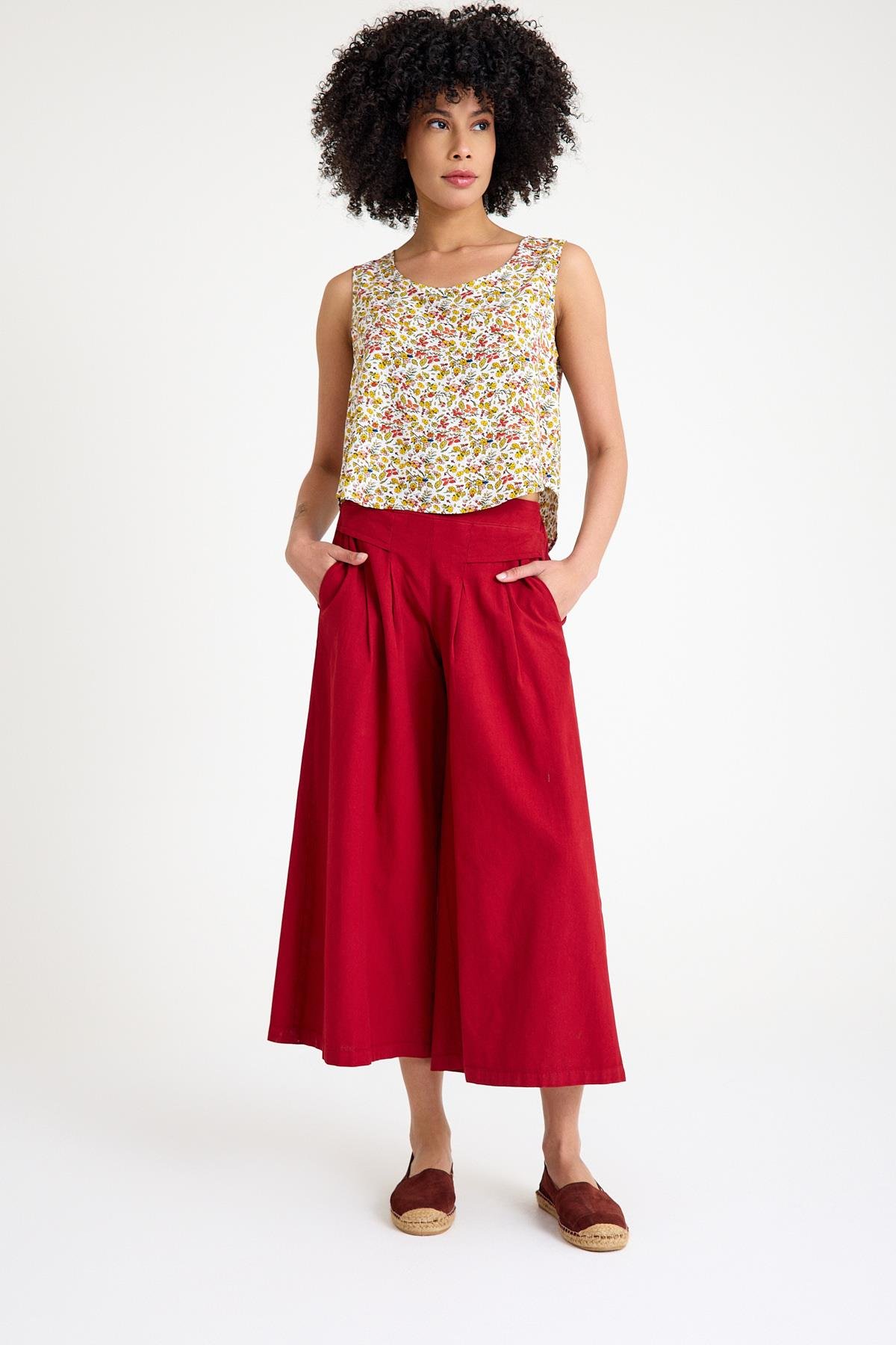 Oval Yaka Bluz - Ekru Çiçekli