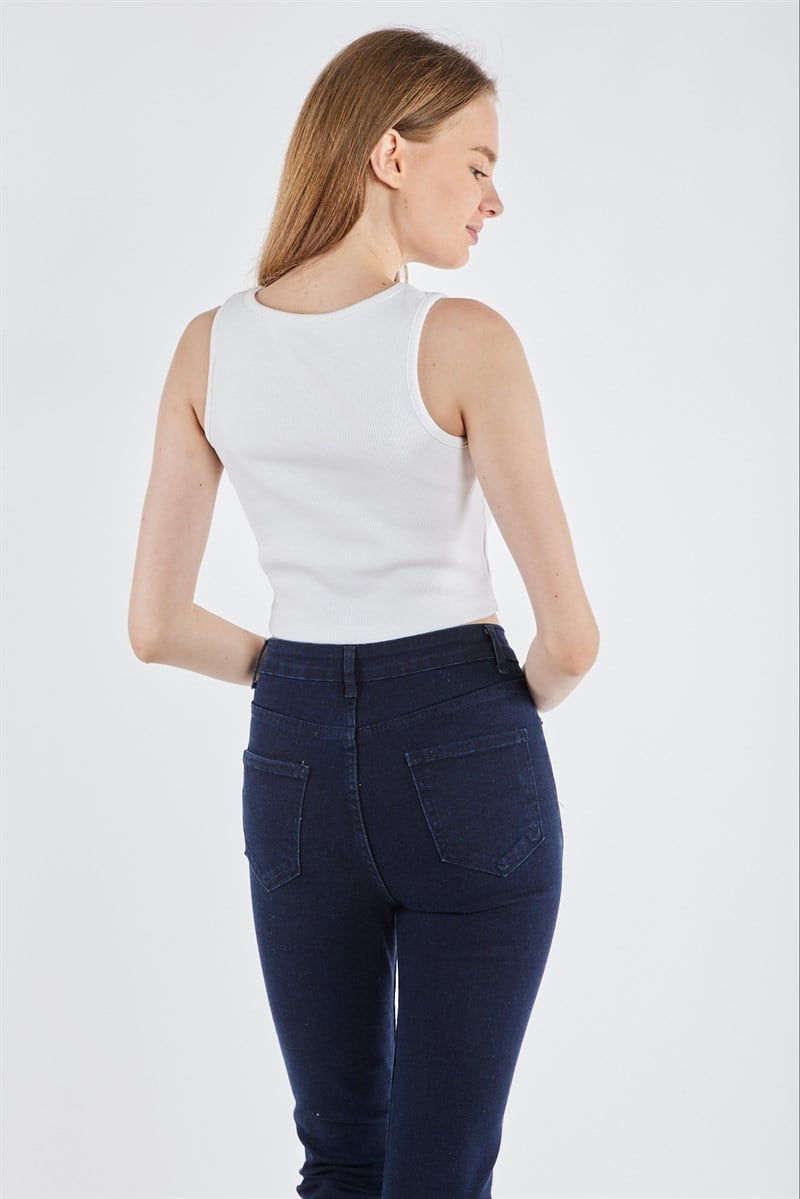 Oval Yaka Crop - Beyaz