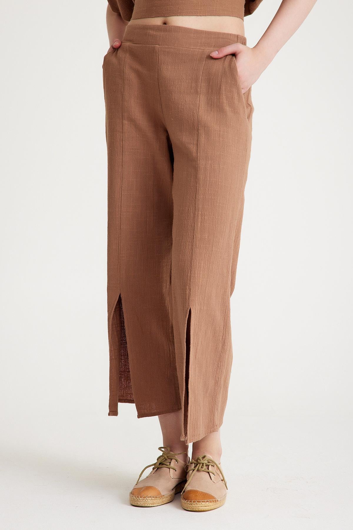 Paça Detaylı Pantolon - Vizon