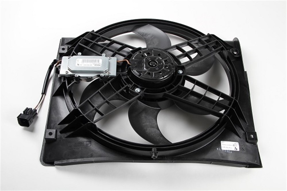 BMW ORJİNALBMW Fan Davlumbazı, Fanlı 17117801423