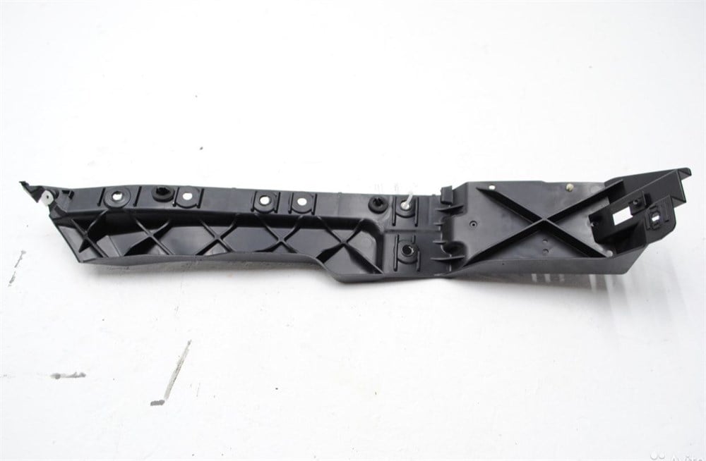 LAND ROVERLAND ROVER ORİJİNAL TAMPON TUTUCUSU LR087705