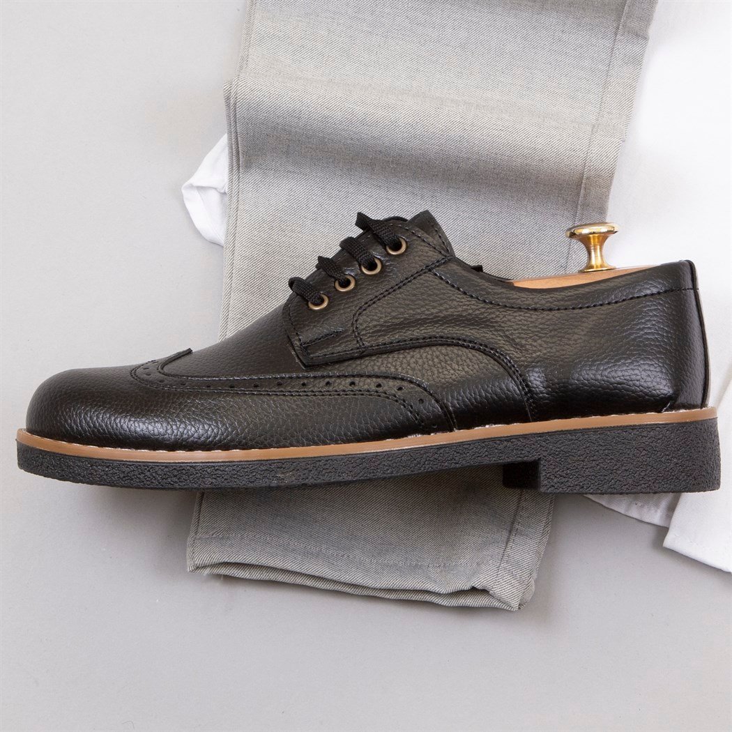 Açık Gri Pantolon Gömlek Ayakkabı Kombin