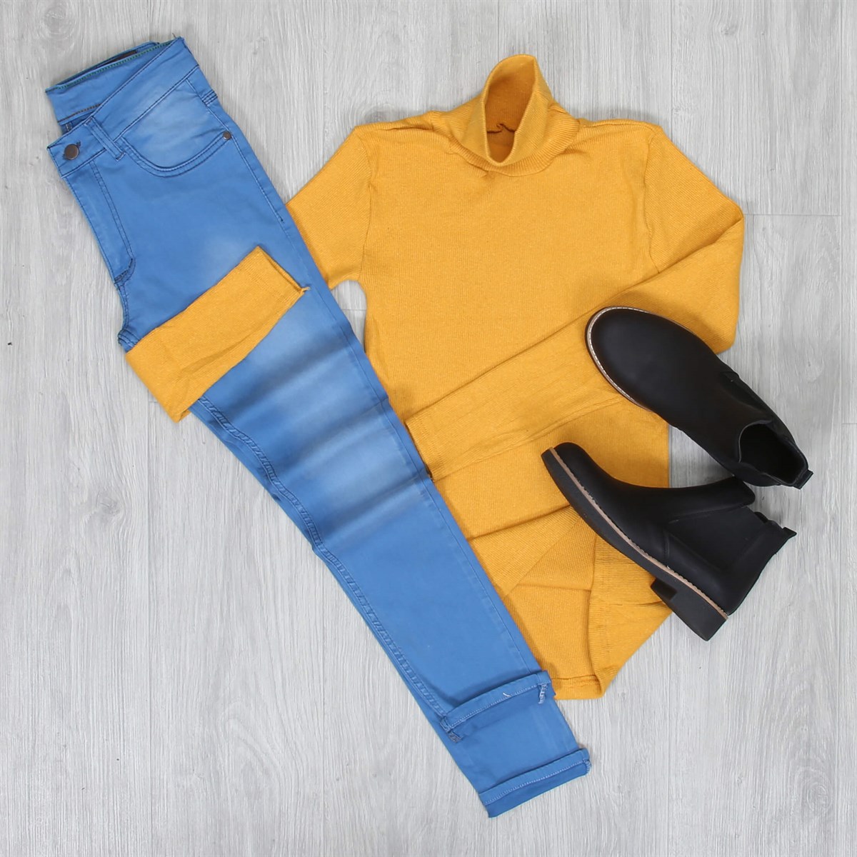 AMavi Kot Kazak Bot Kombini