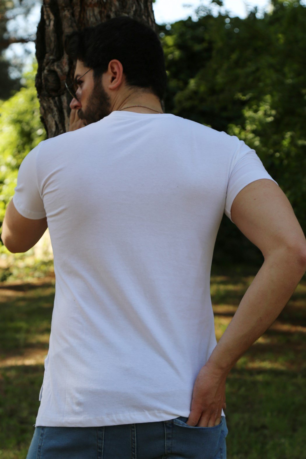 Baskılı Cepli Beyaz Tişört