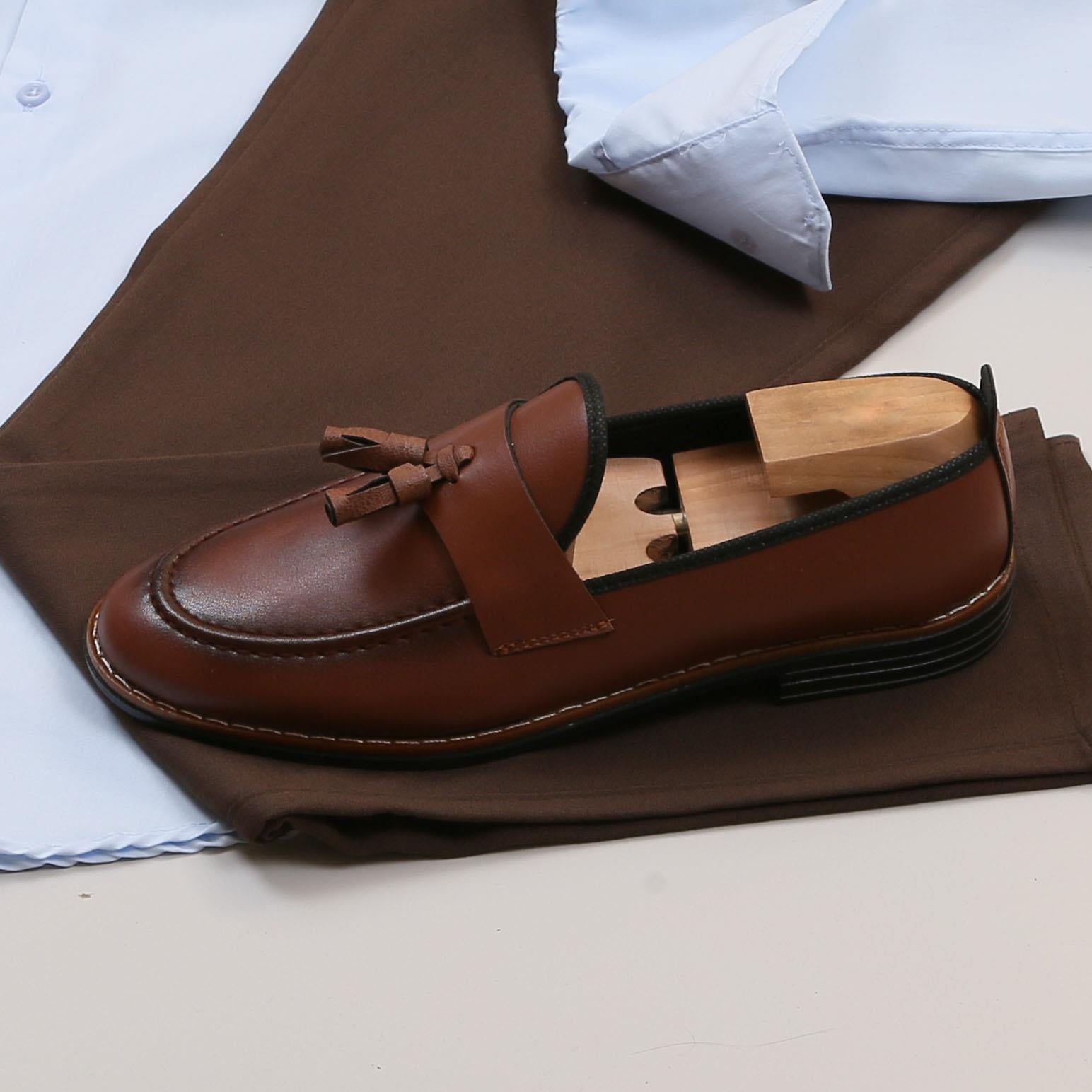 Bebe Mavi Gömlek Kahve Pantolon Ayakkabı Kombin