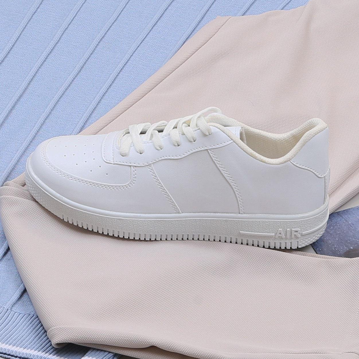 Bebe Mavi Triko Polo Yaka Tişört Pantolon Ayakkabı Kombin