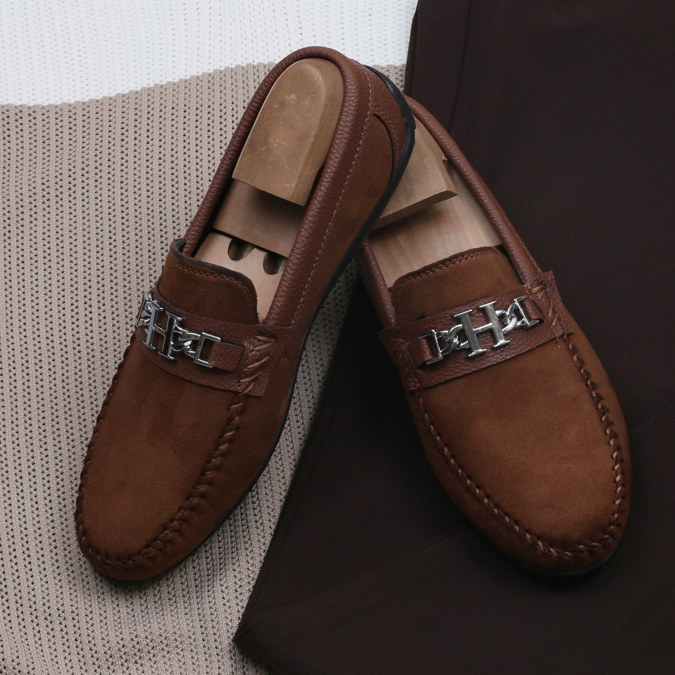 Bej Beyaz Triko Polo Yaka Tişört Pantolon Kombini Erkek | Slim Fit Şık Günlük Set