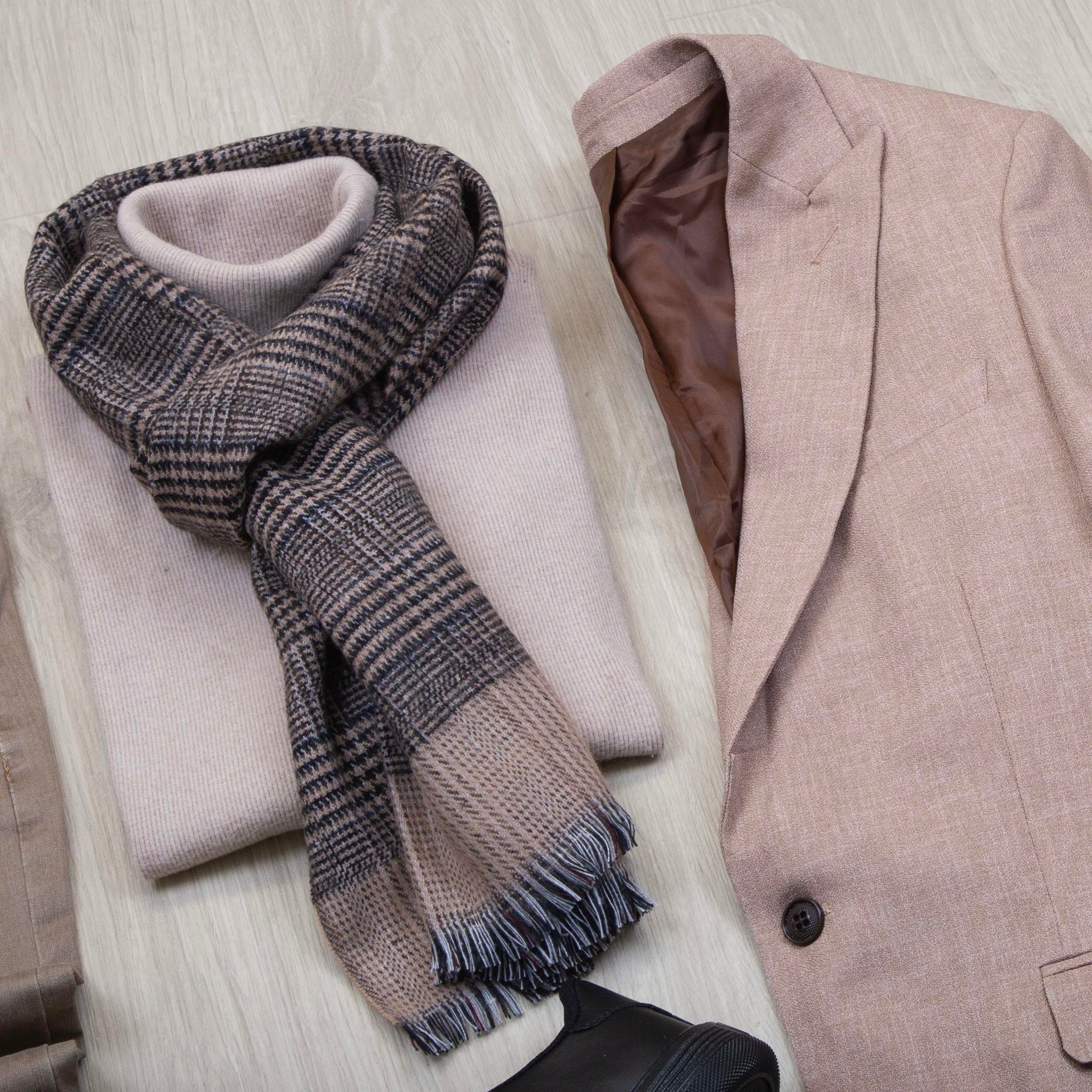 Bej Blazer Ceket Boğazlı Body Pantolon Ayakkabı Kombin