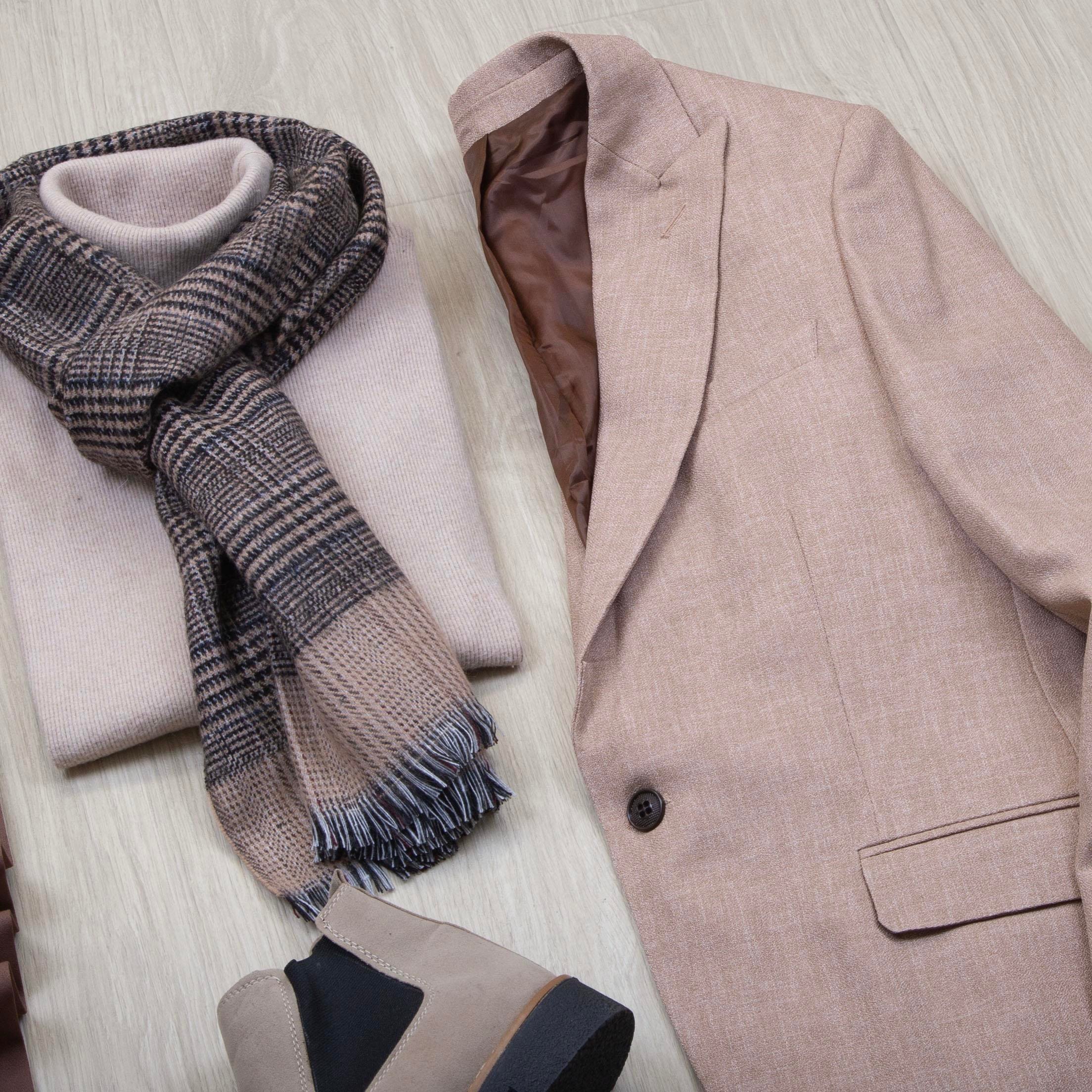 Bej Blazer Ceket Boğazlı Body Pantolon Bot Kombin