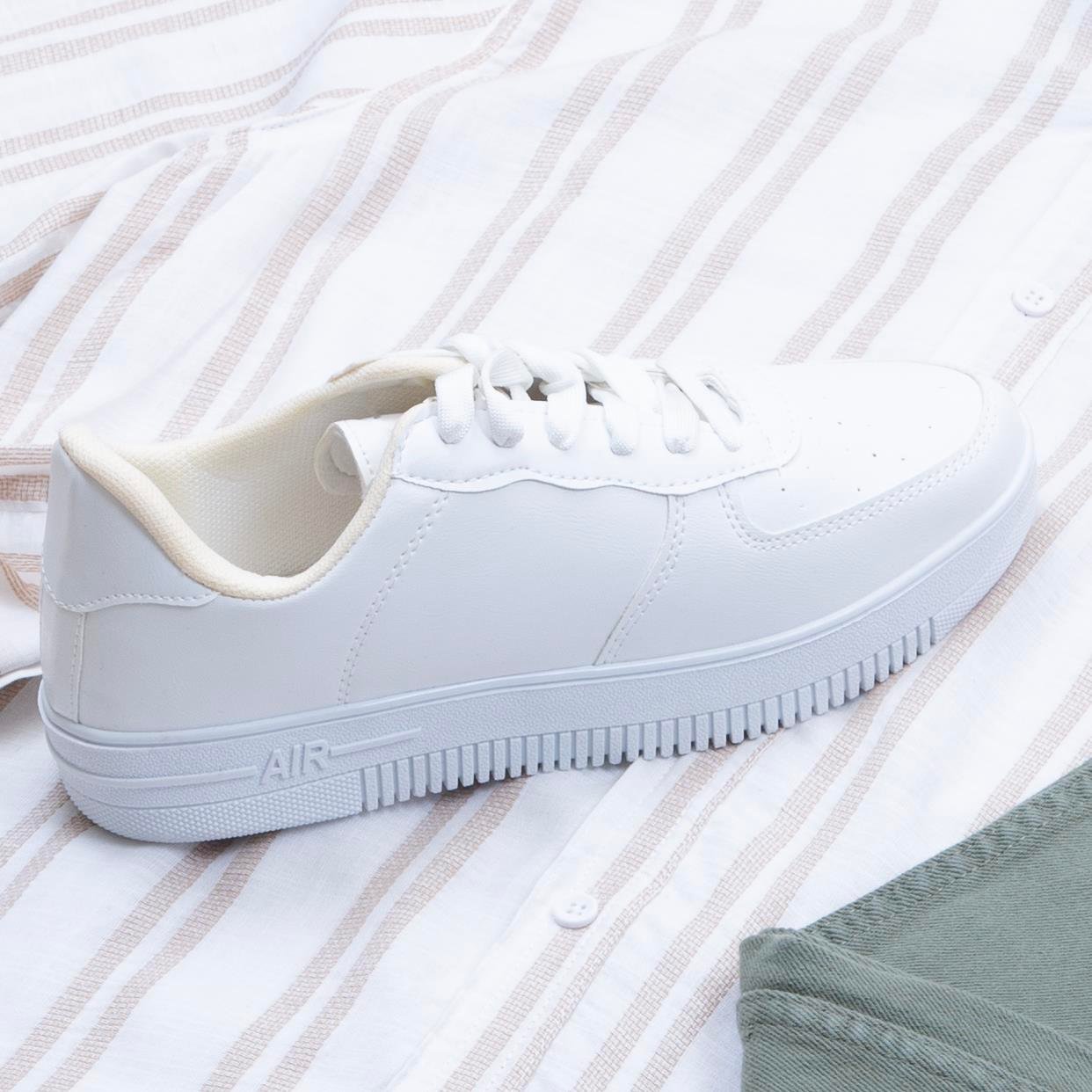 Bej çizgili Gömlek Pantolon Ayakkabı Kombin