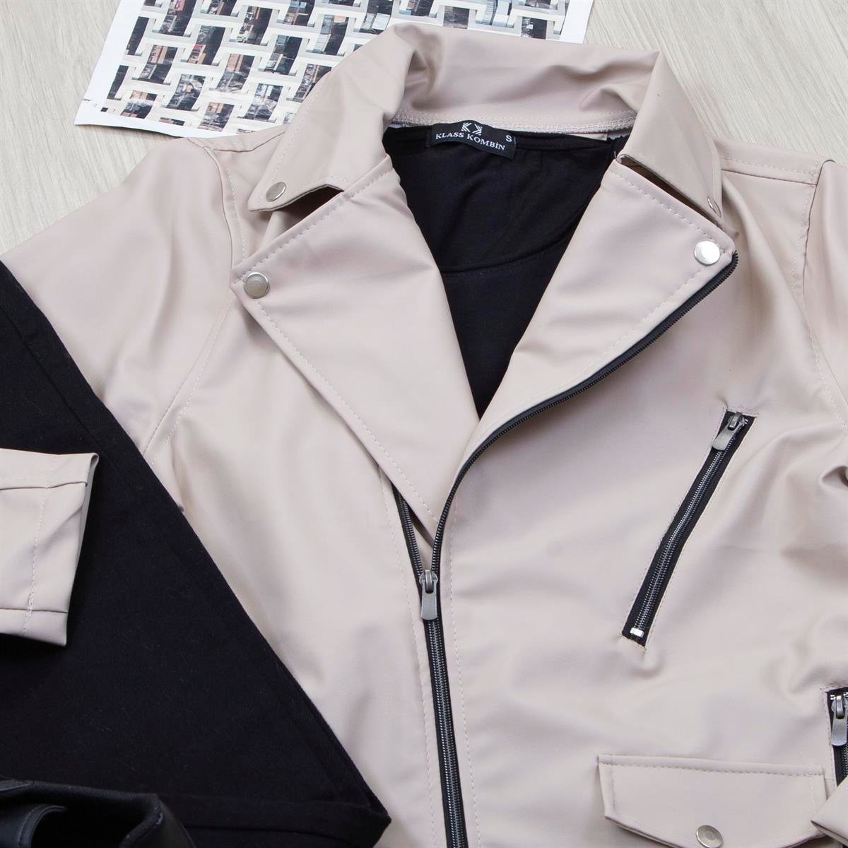 Bej Deri Ceket Tişört Pantolon Ayakkabı Kombin