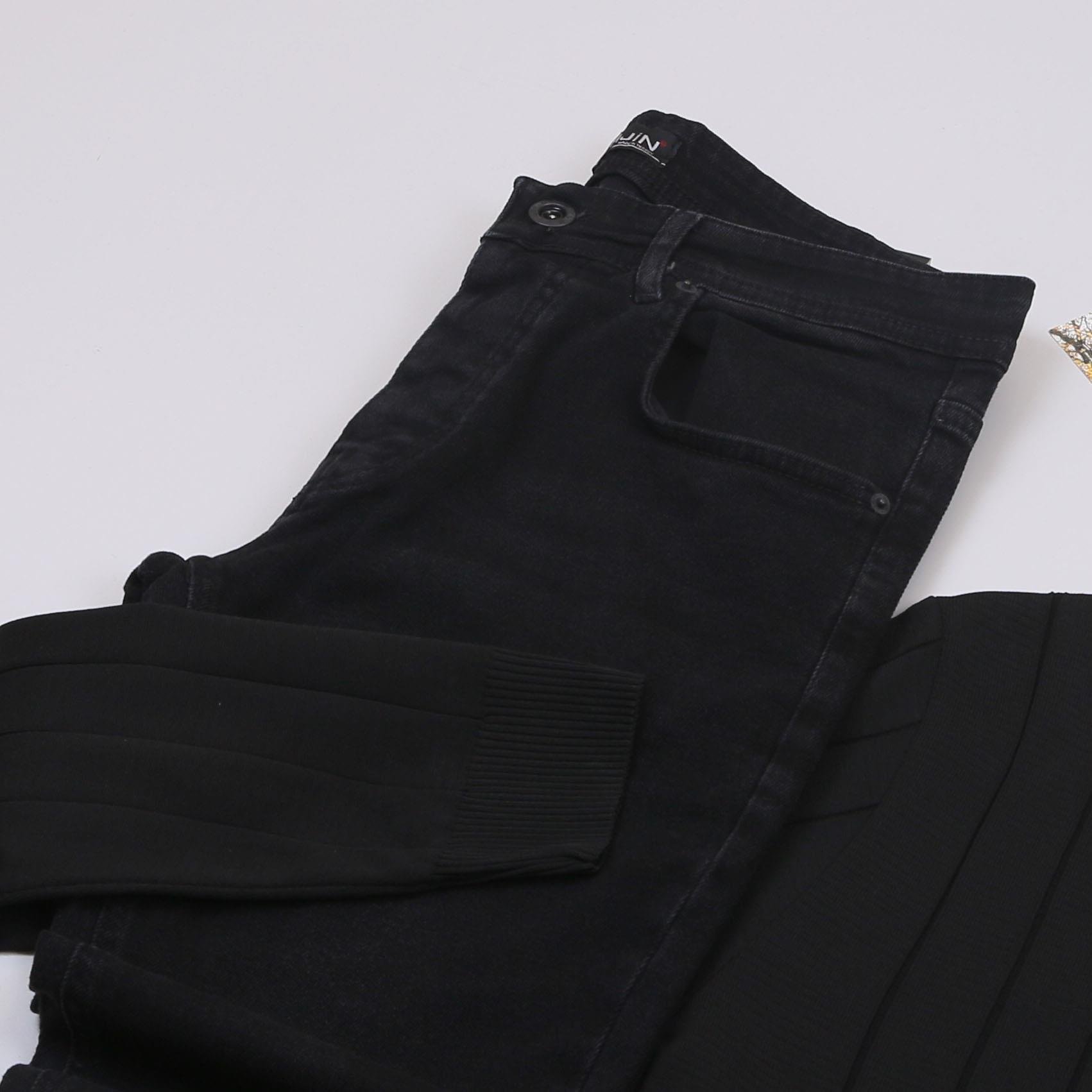 Bej Dik Yaka Ceket Triko Kazak Pantolon Bot Kombin