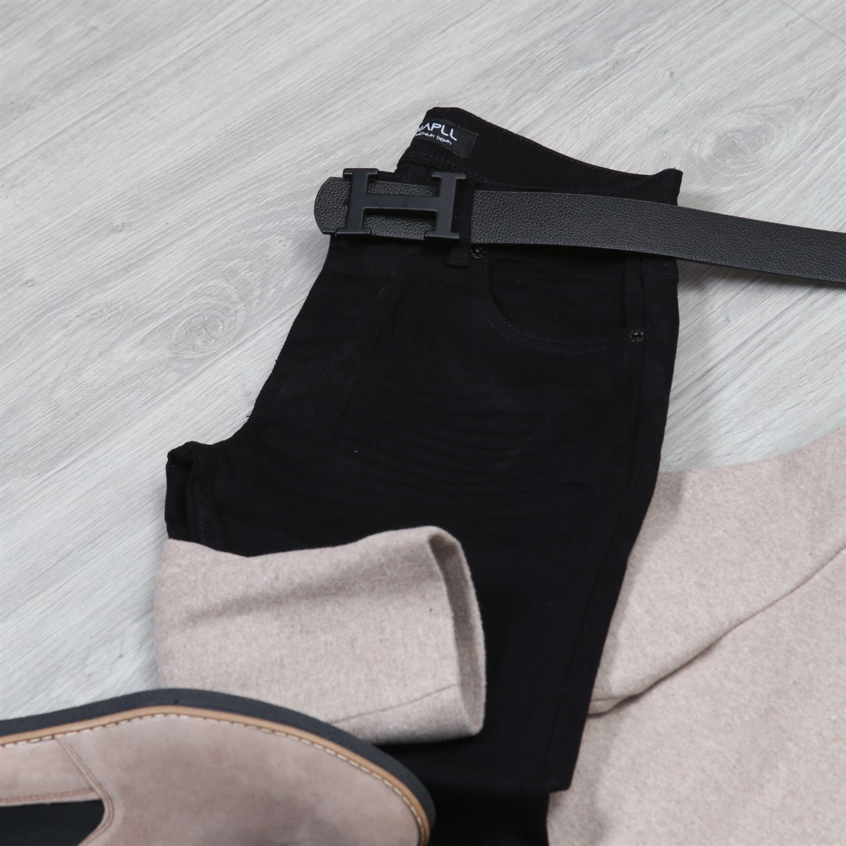 Bej Ekose Kaşe Pantolon Bot Kombin