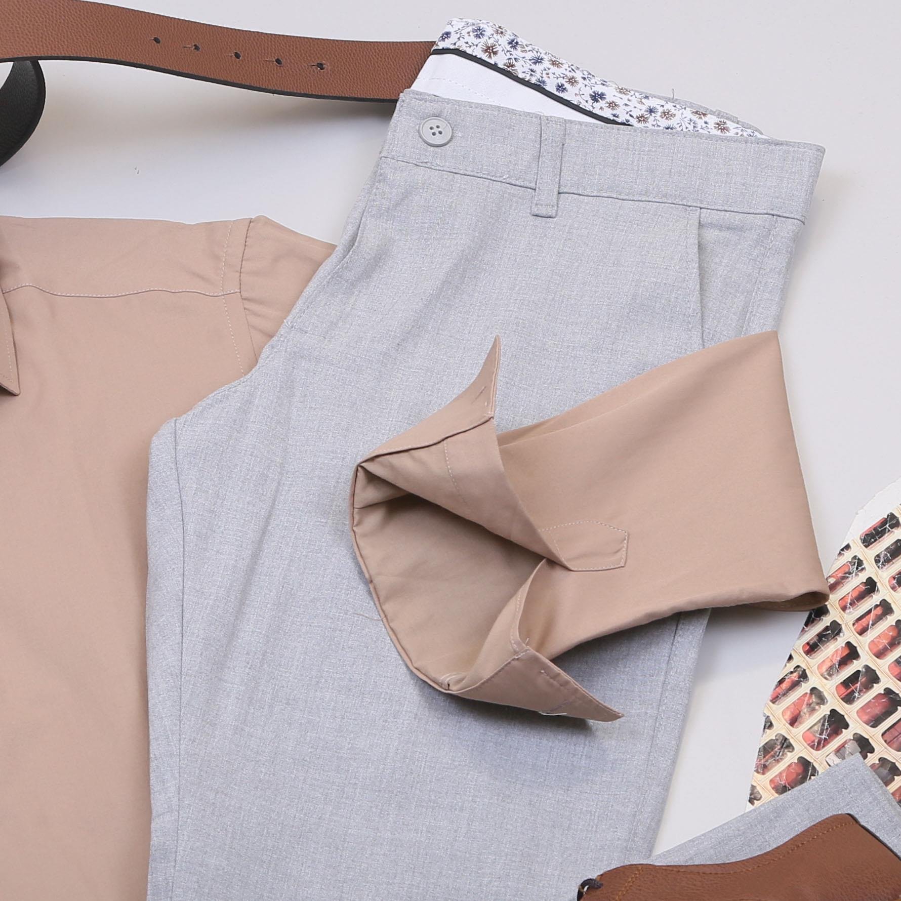 Bej Gömlek Gri Pantolon Ayakkabı Kombin