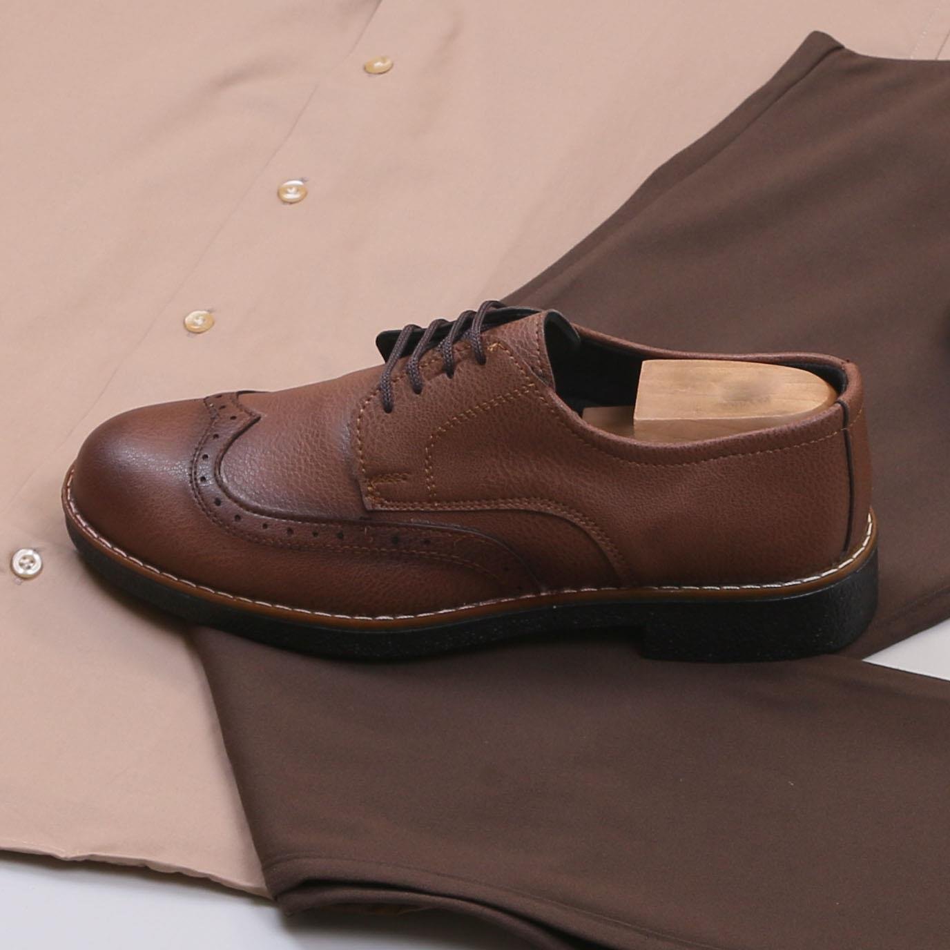 Bej Gömlek Kahve Pantolon Ayakkabı Kombin