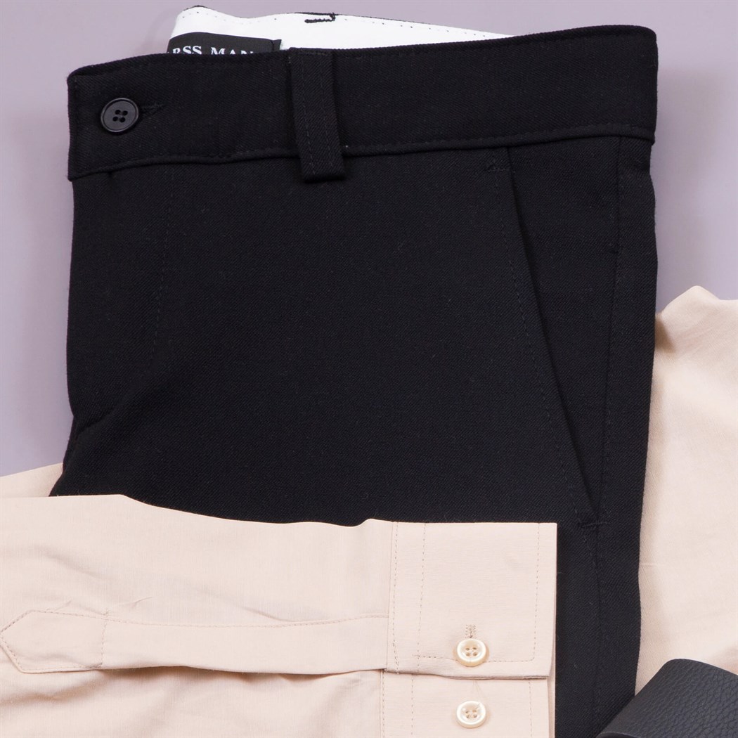 Bej Gömlek Kumaş Pantolon Ayakkabı Kombin