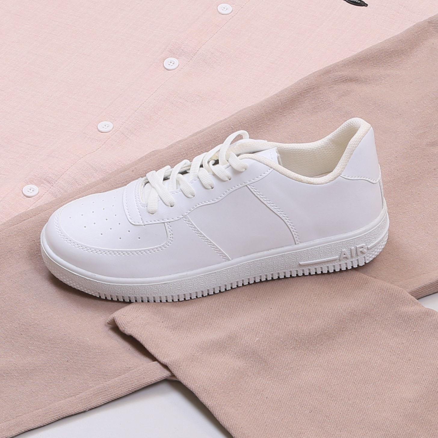 Bej Gömlek Pantolon Ayakkabı Kombin