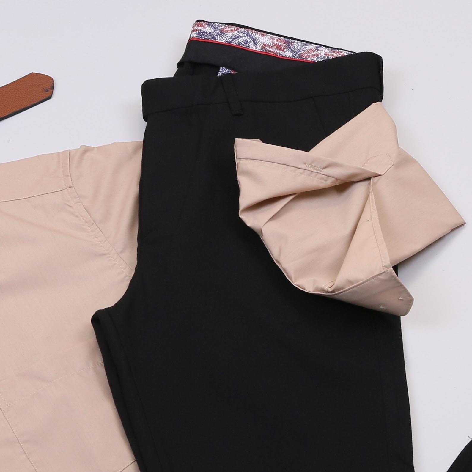 Bej Gömlek Siyah Pantolon Ayakkabı Kombin