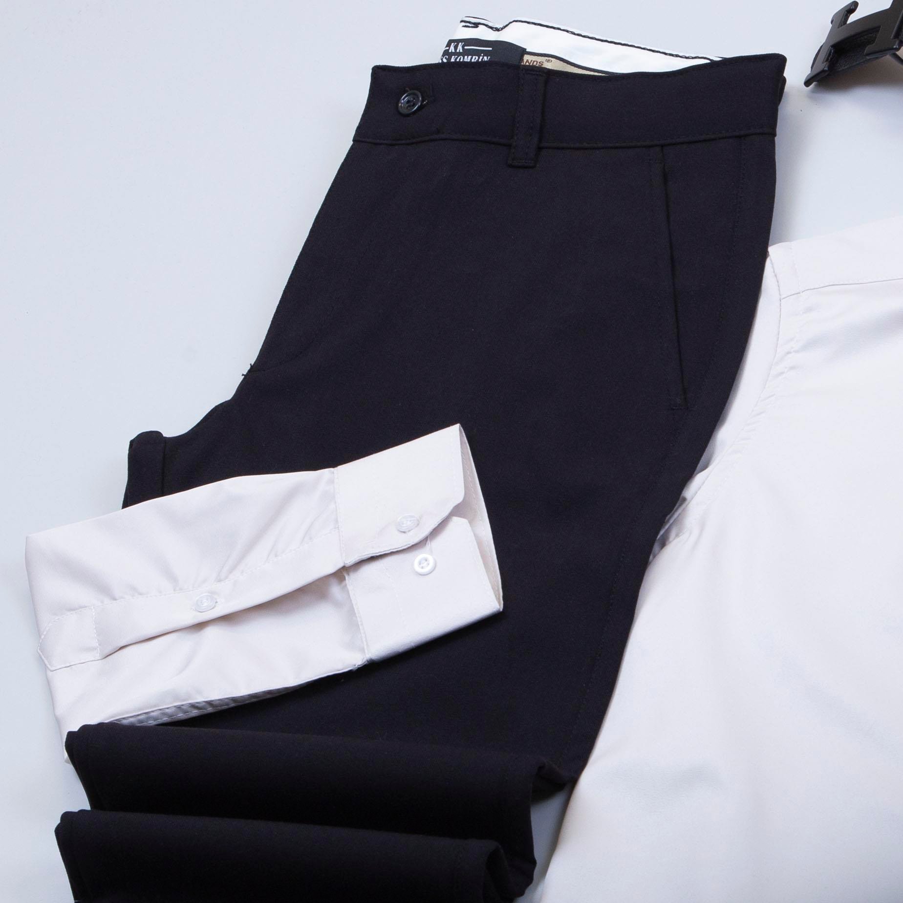 Bej Gömlek Siyah Pantolon Ayakkabı Kombin