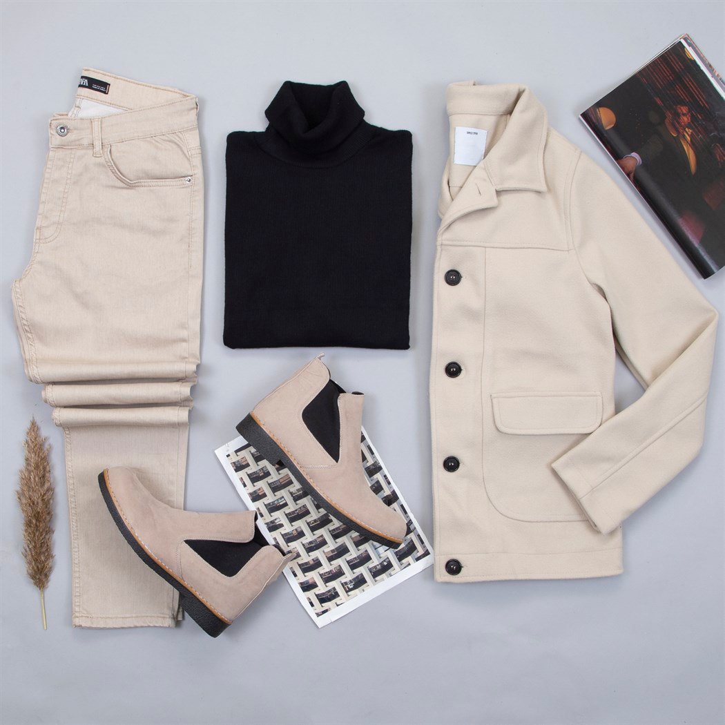 Bej Kaşe Ceket Tişört Pantolon Ayakkabı Kombin