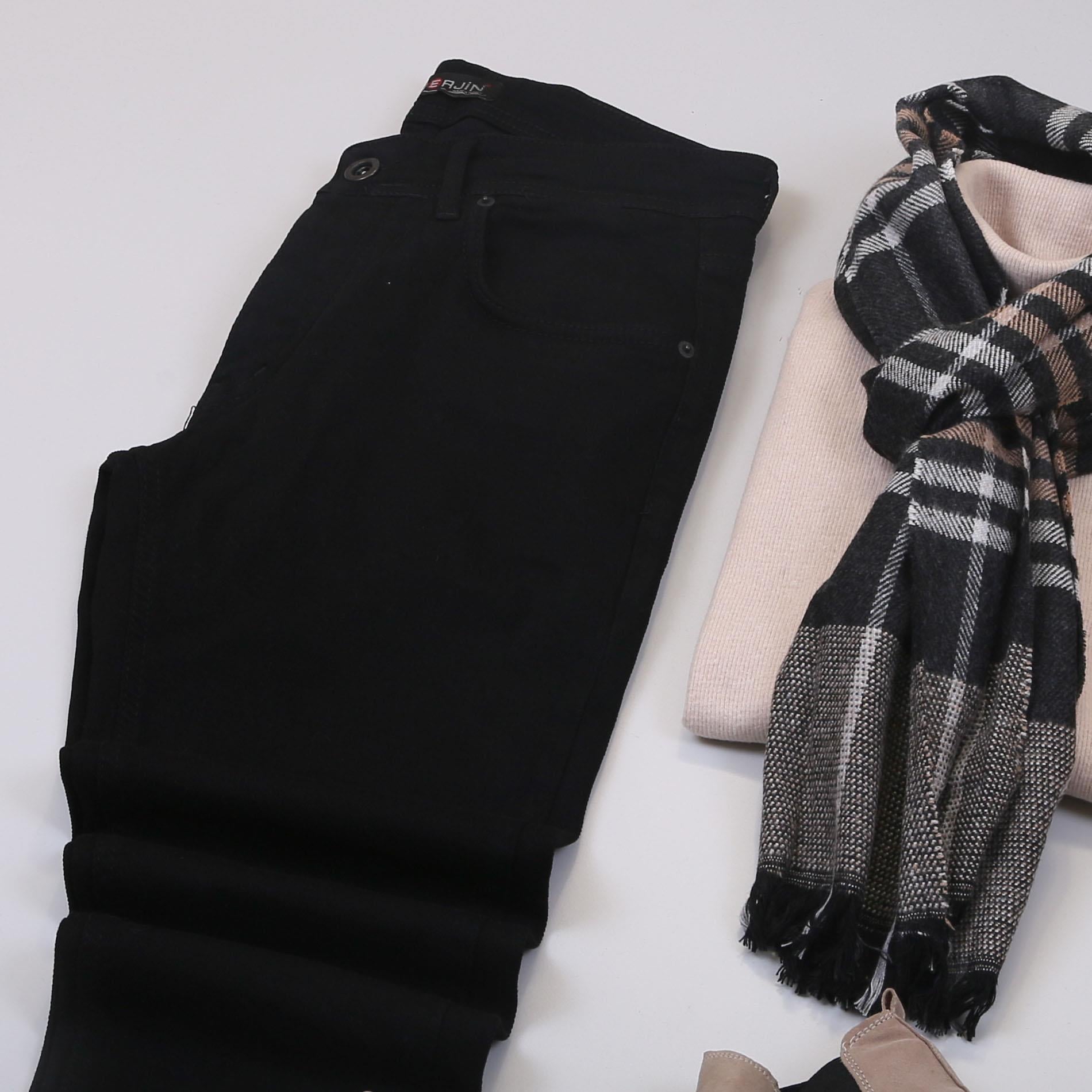 Bej Kaşe Kaban Boğazlı Body Pantolon Bot Kombin