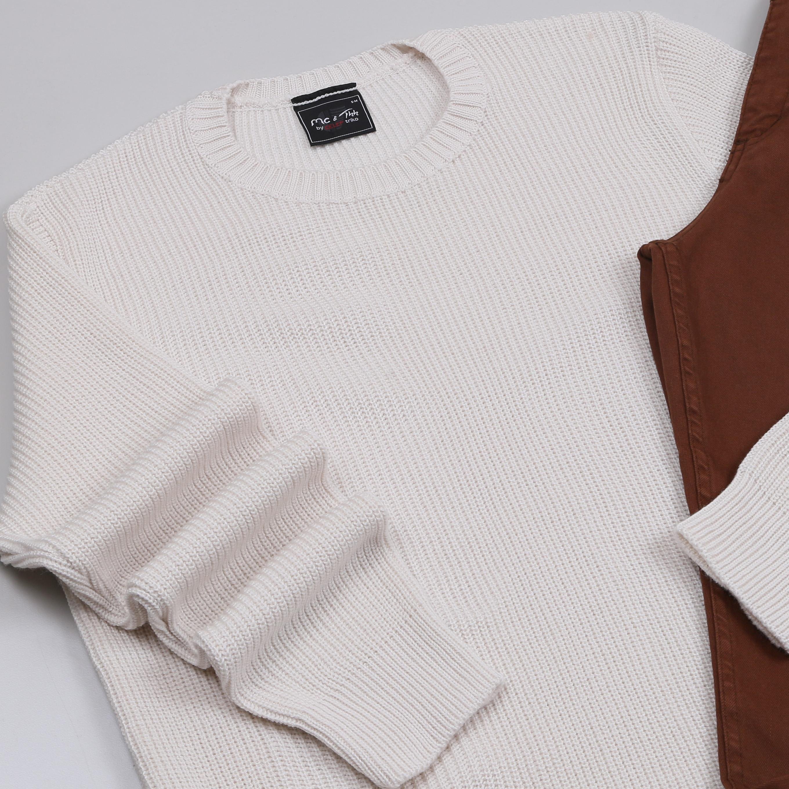 Bej Kazak Kahve Kot Pantolon Ayakkabı Kombini