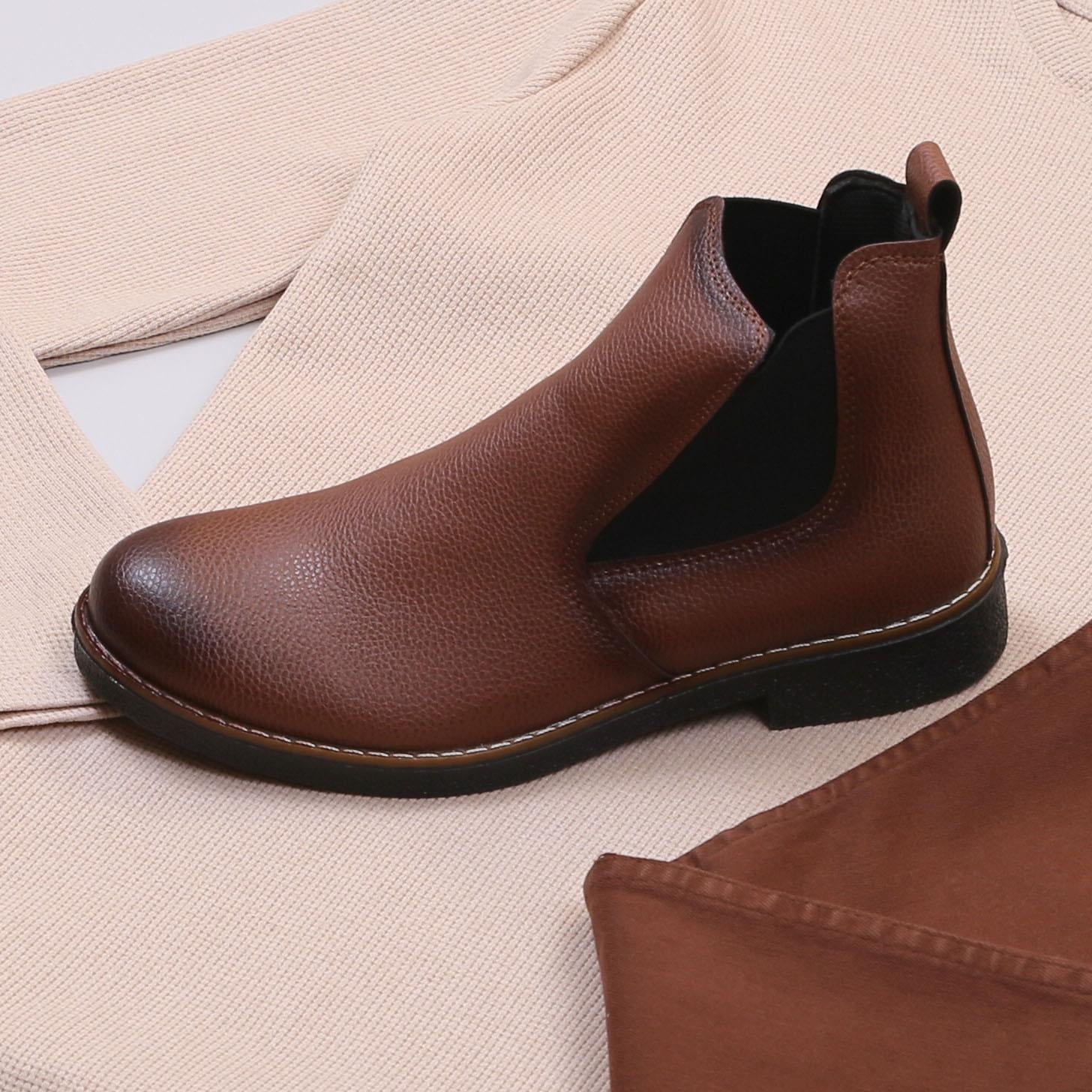 Bej Kazak Pantolon Bot Kombin