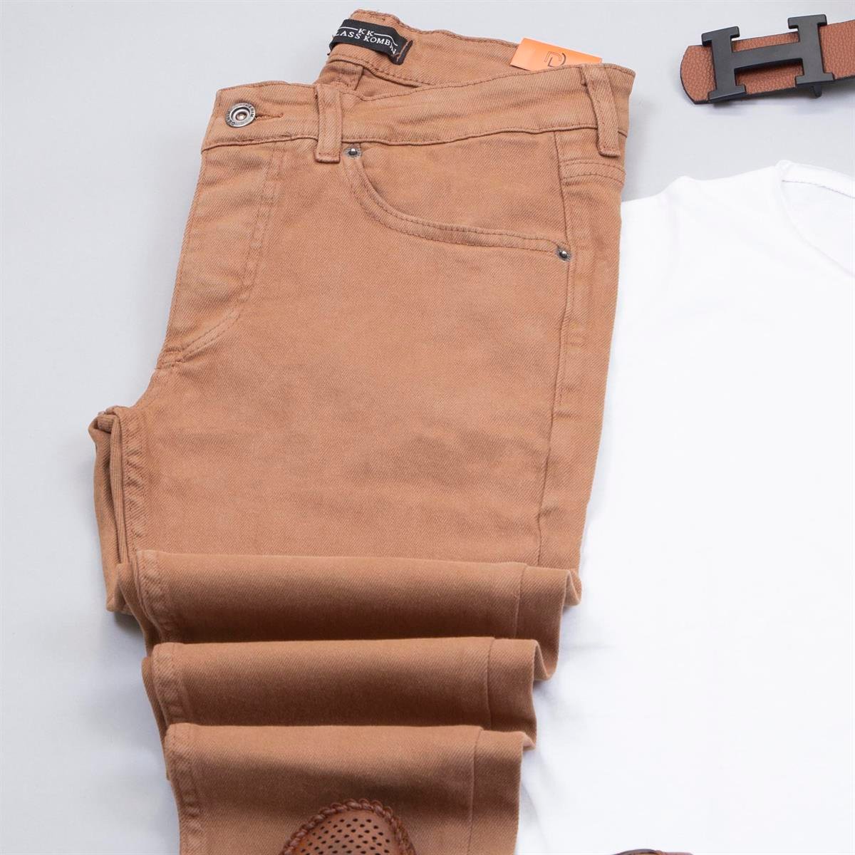 Bej Kırçıllı Blazer Ceket Gömlek Pantolon Ayakkabı Kombin