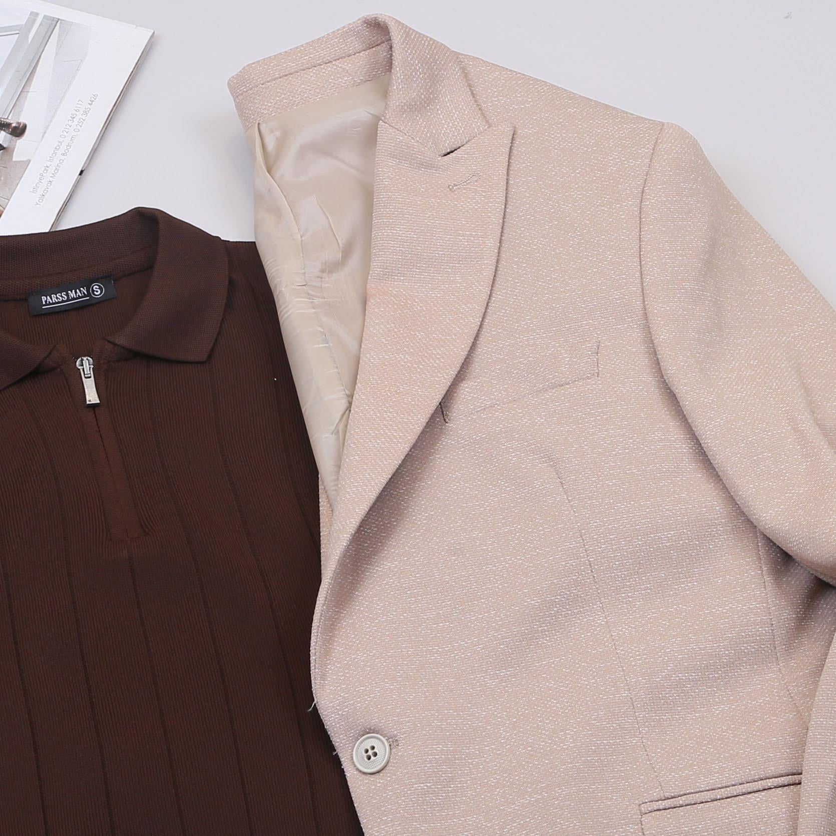 Bej Kırçıllı Blazer Ceket Triko Kazak Pantolon Bot Kombin